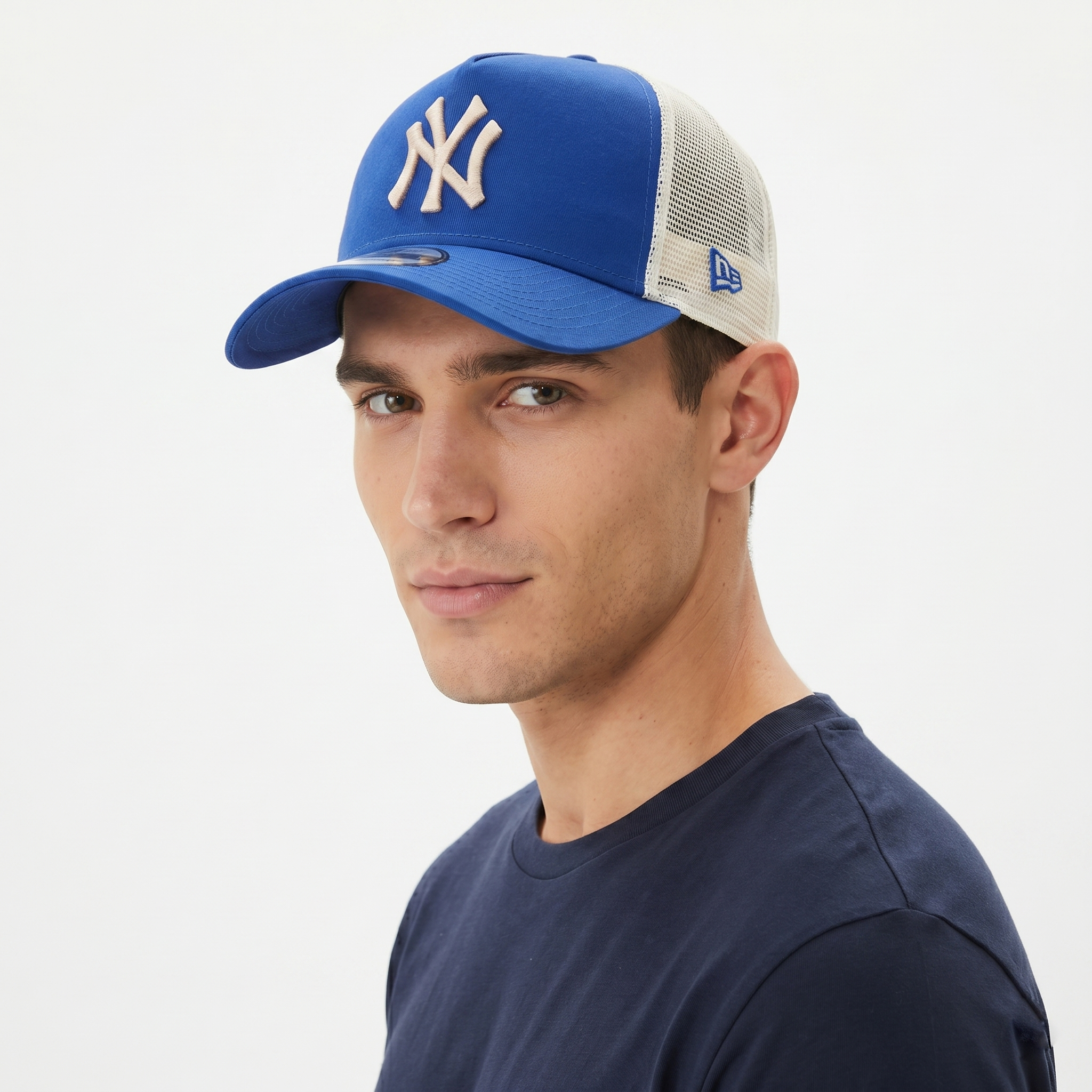 New Era New York Yankees MLB Trucker Thrifted Hat - Royal Blue & White