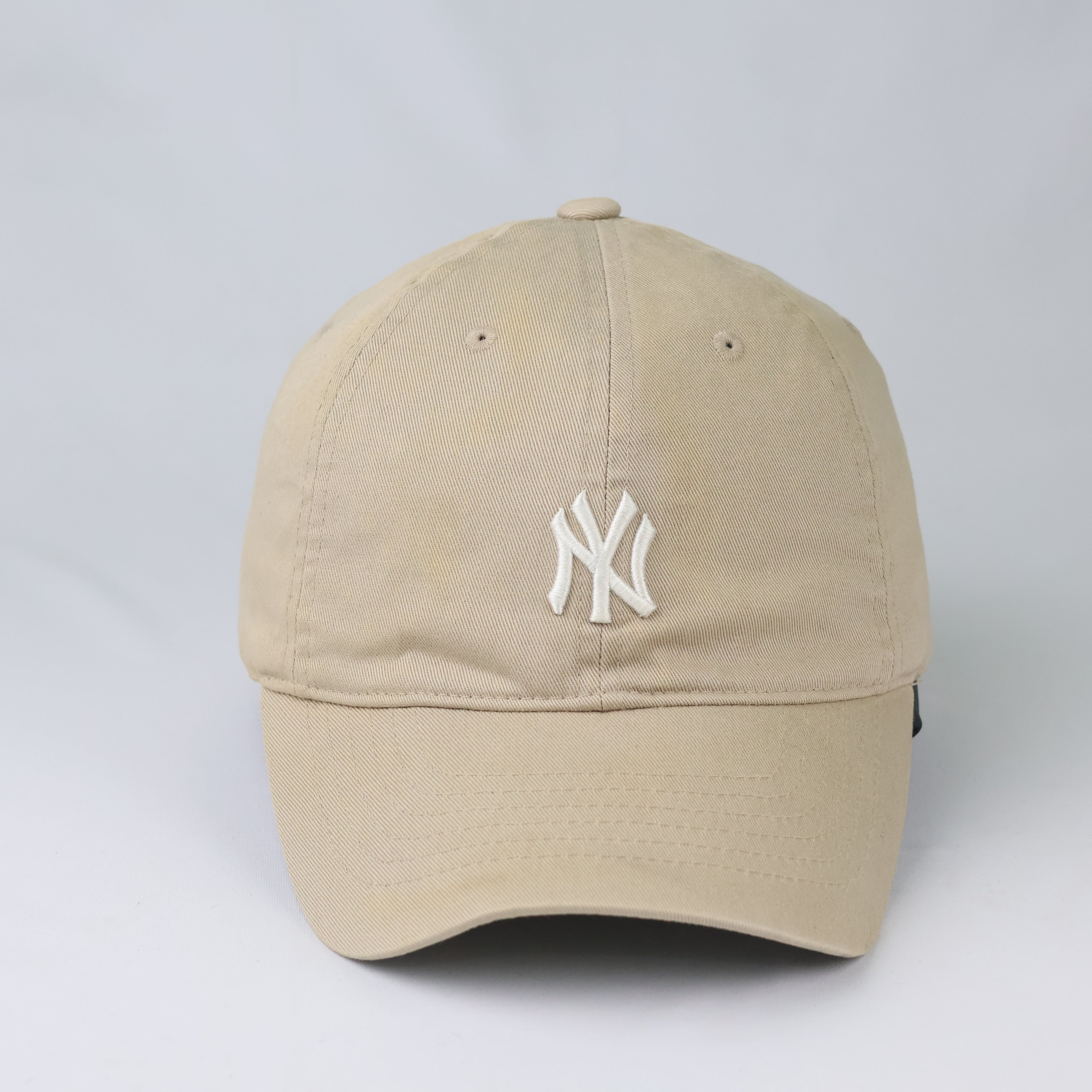 MLB Licensed New York Yankees Dad Hat | Thrifted Beige Cap 56-58cm