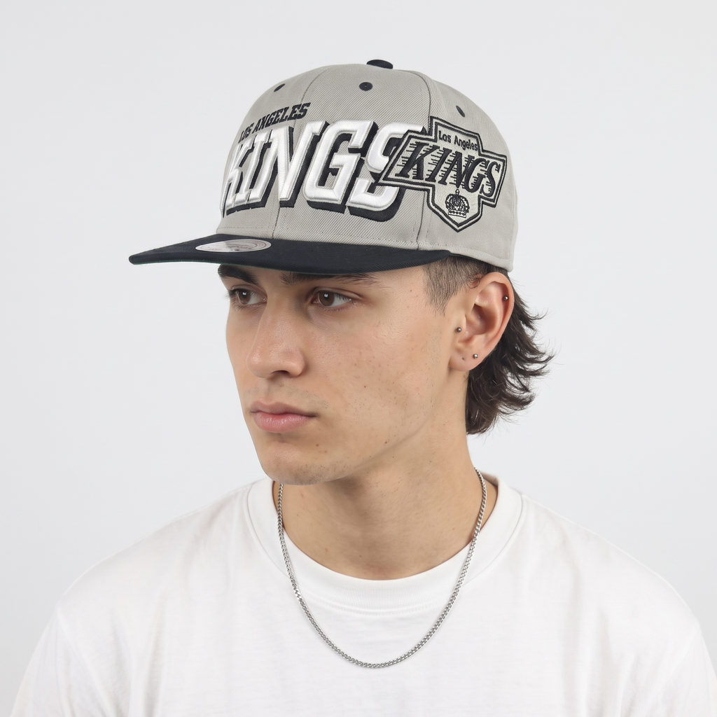 Vintage Mitchell & Ness LA Kings Snapback Hat | Thrifted Grey Black NHL Hockey Cap