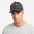 New Era 9FORTY Chicago Bulls Strapback Thrifted Hat (Dark Grey, 57-59cm)