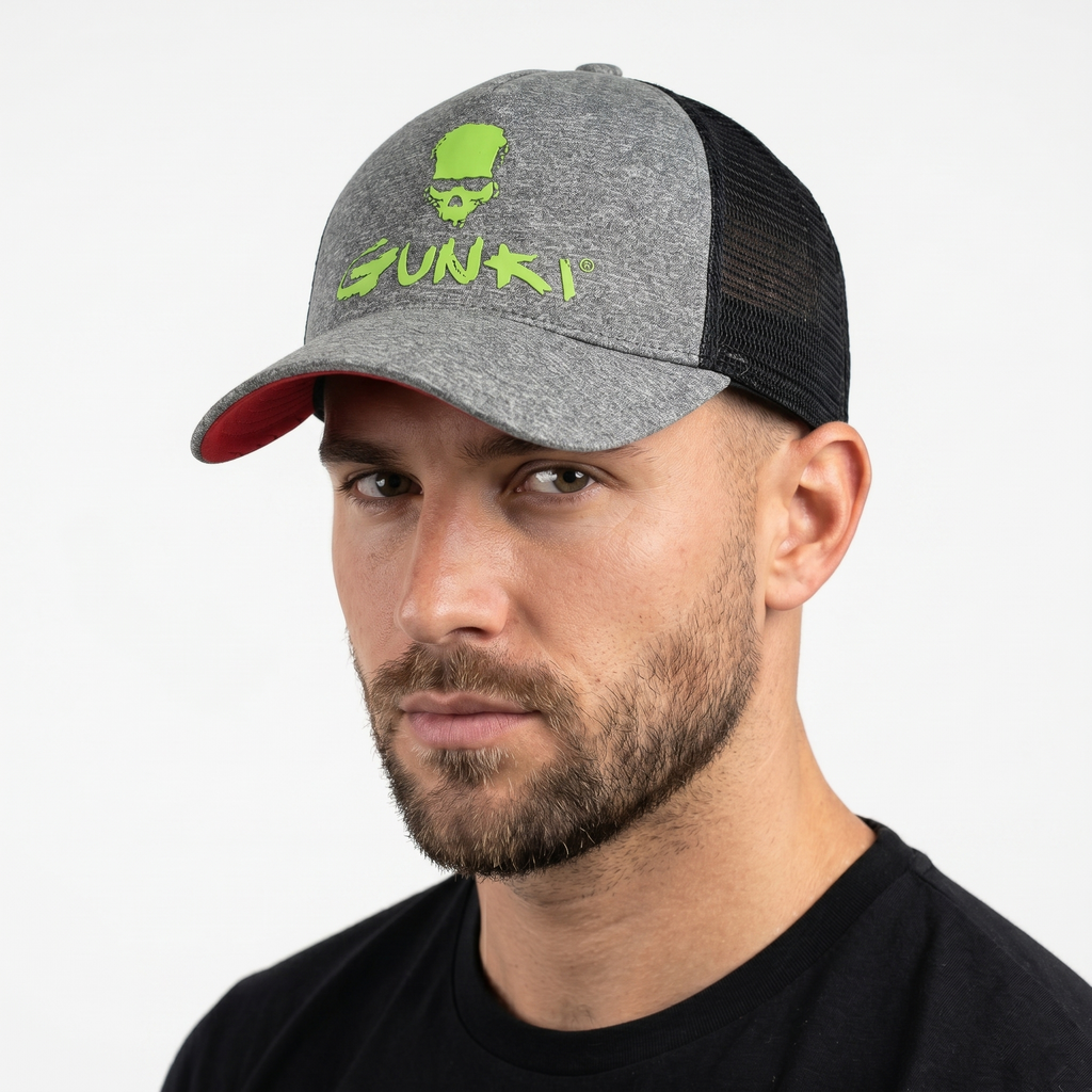 Gunki Streetwear Skull Graphic Mesh Trucker Hat