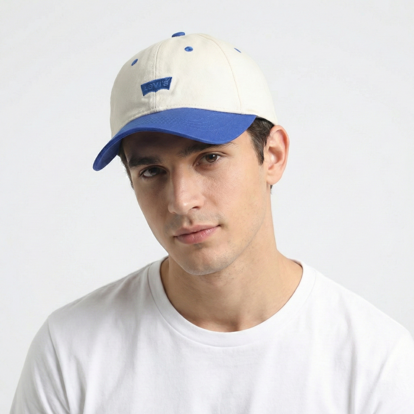 Levi's Two-Tone Baseball Thrifted Cap – Off-White & Royal Blue