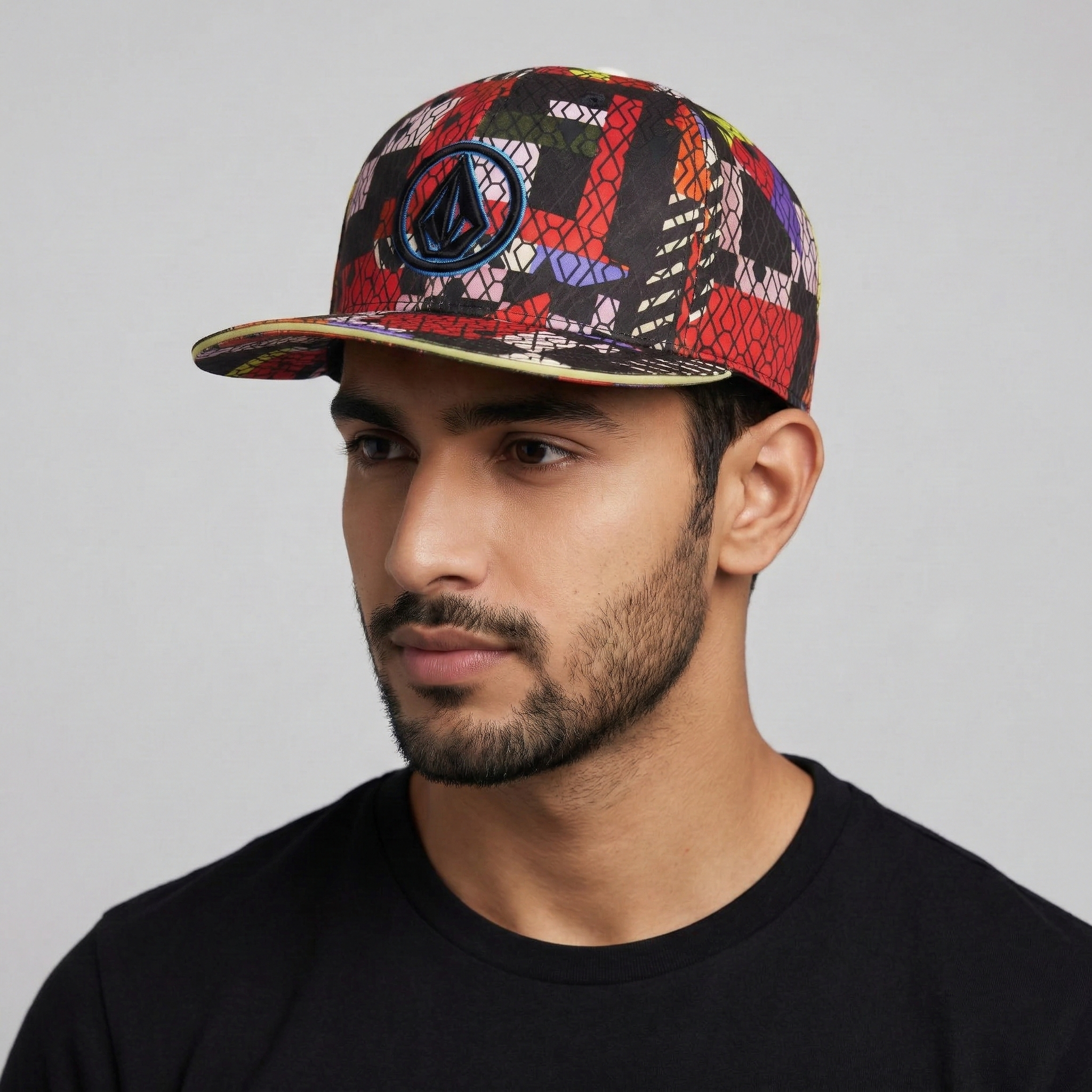 Volcom Multi-Color Geometric Pattern Fitted Cap Size 7 1/4