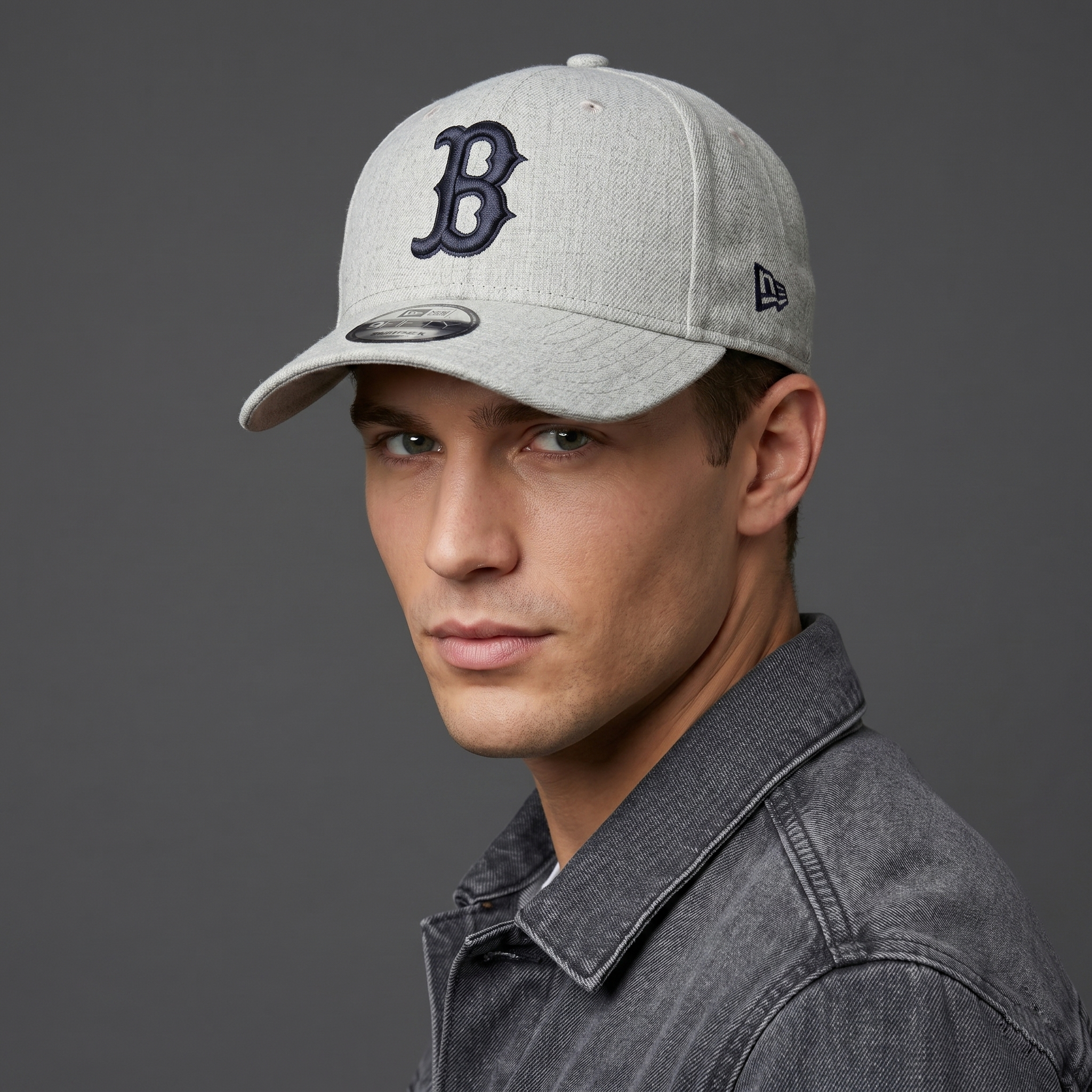 Vintage New Era Boston Red Sox Heathered Grey Snapback Thrifted Hat