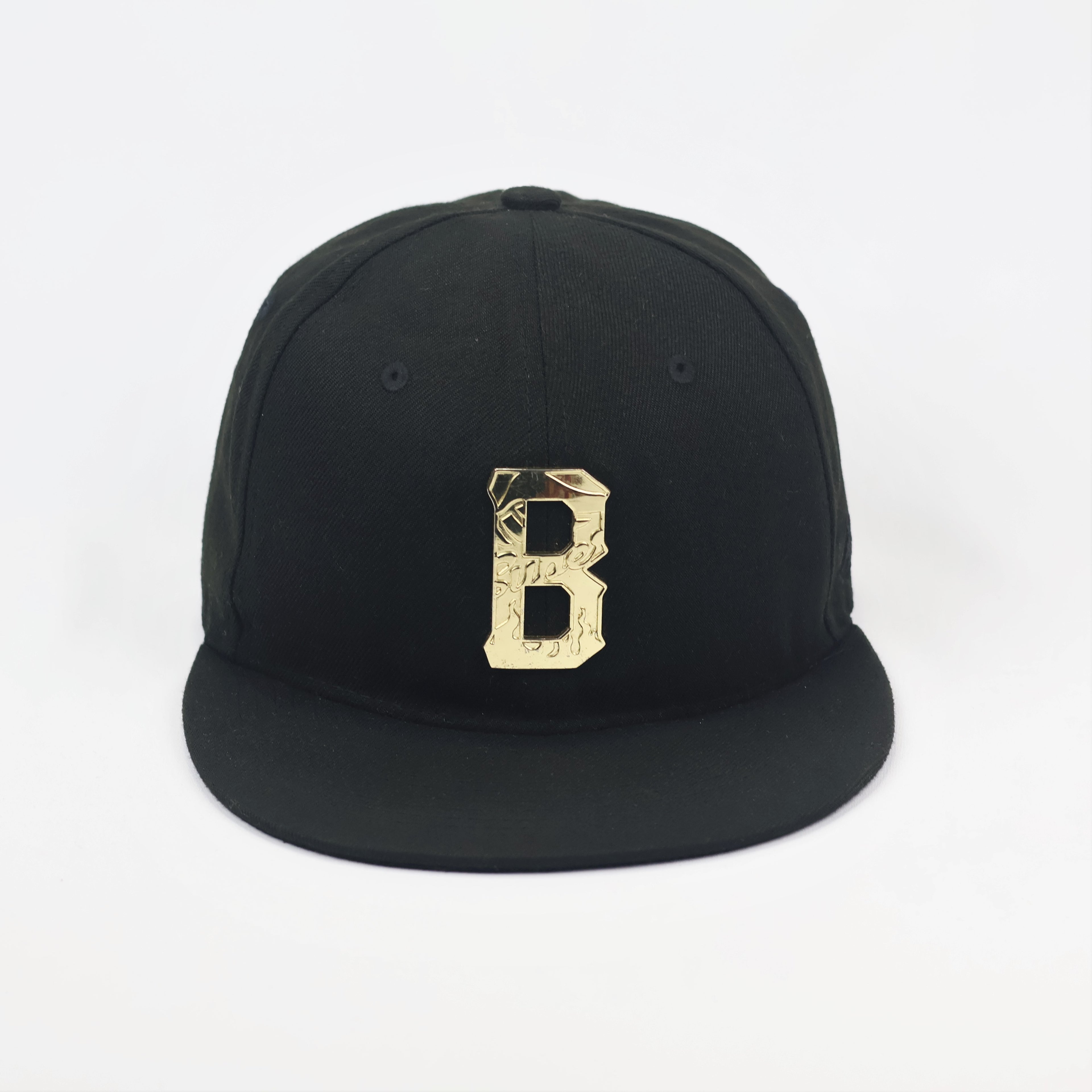 Super Massive Bound Black Snapback Thrifted Hat - Gold Metallic "B" Logo Cap (56-59cm)