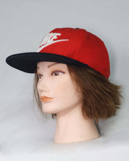 Nike Red Snapback Cap with White Logo for Men - Classic Sportswear Hat
