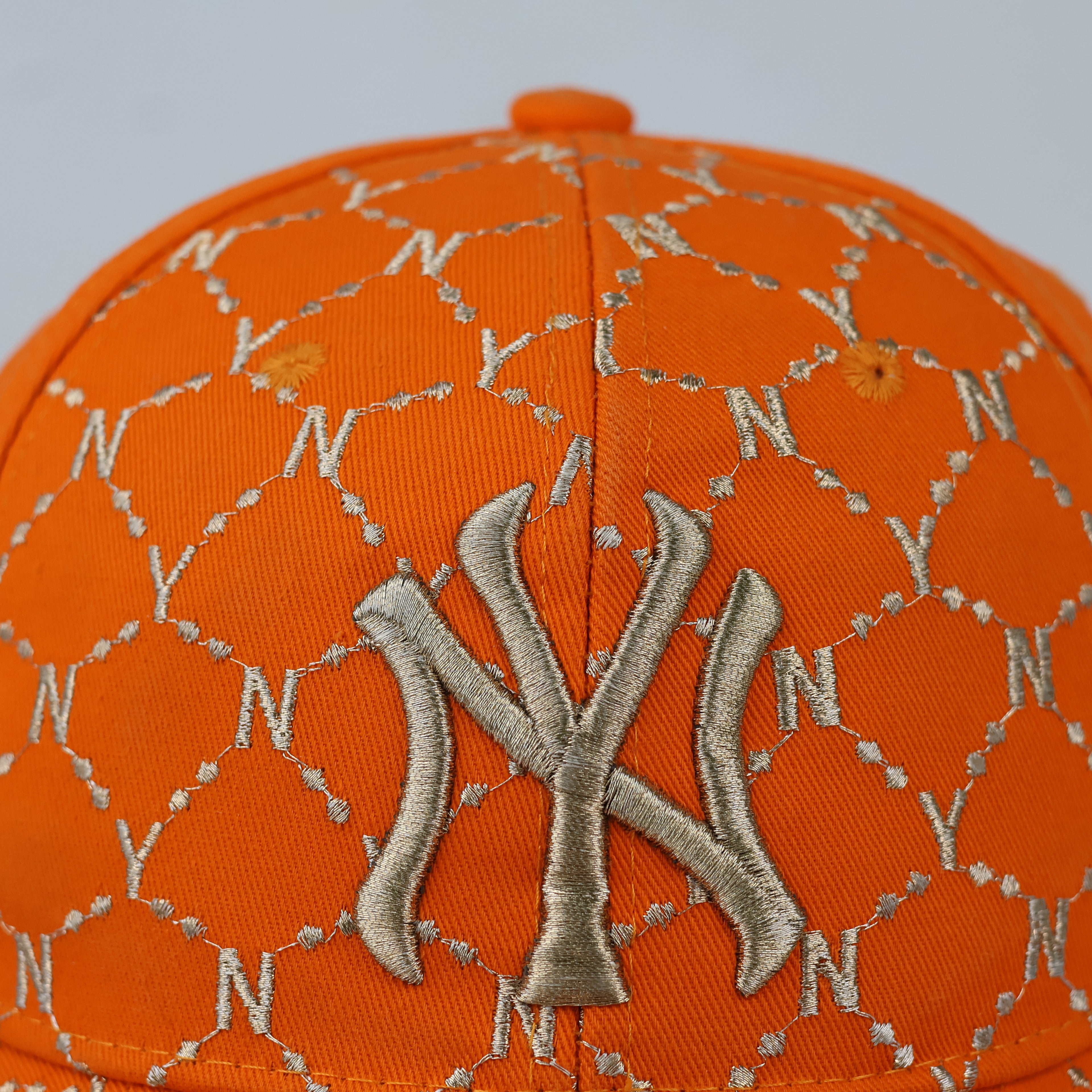 Thrifted NY Yankees All-Over Print Embroidered Hat | 55-57 cm