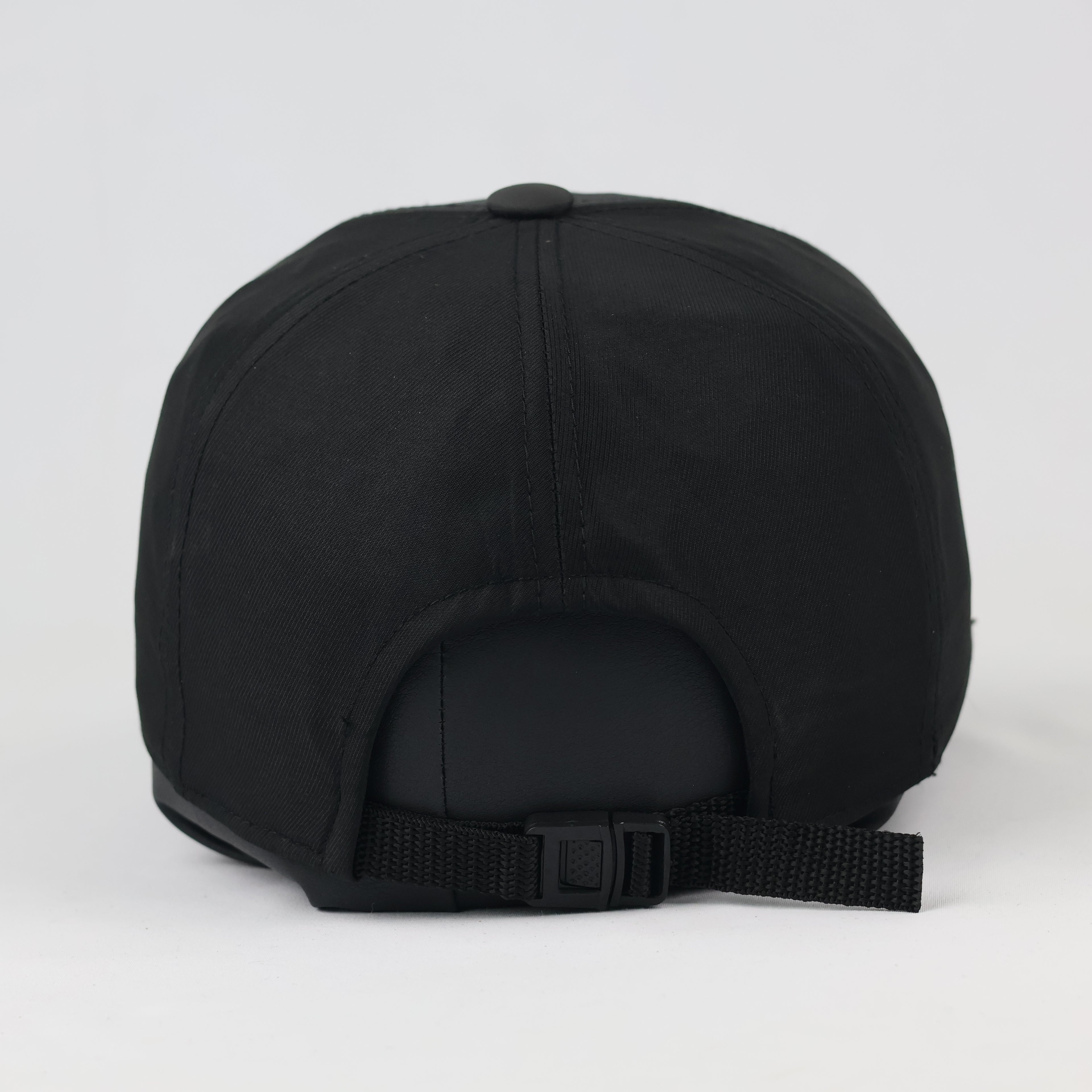 Thrifted Fieldway Sport 5-Panel Hat | Quick-Dry Athletic Cap
