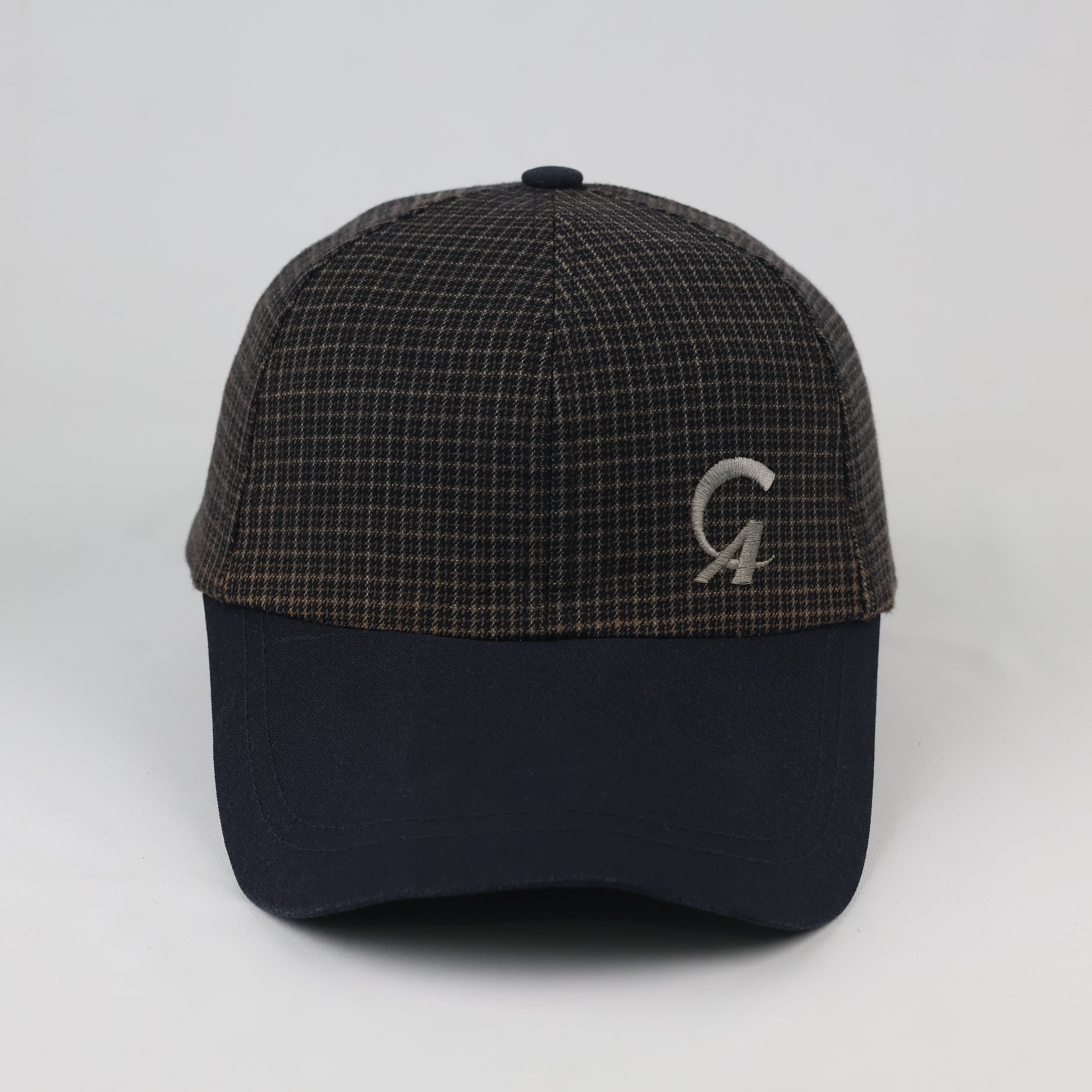 Thrifted Casting CA Embroidered Two-Tone Hat | 56-58 cm