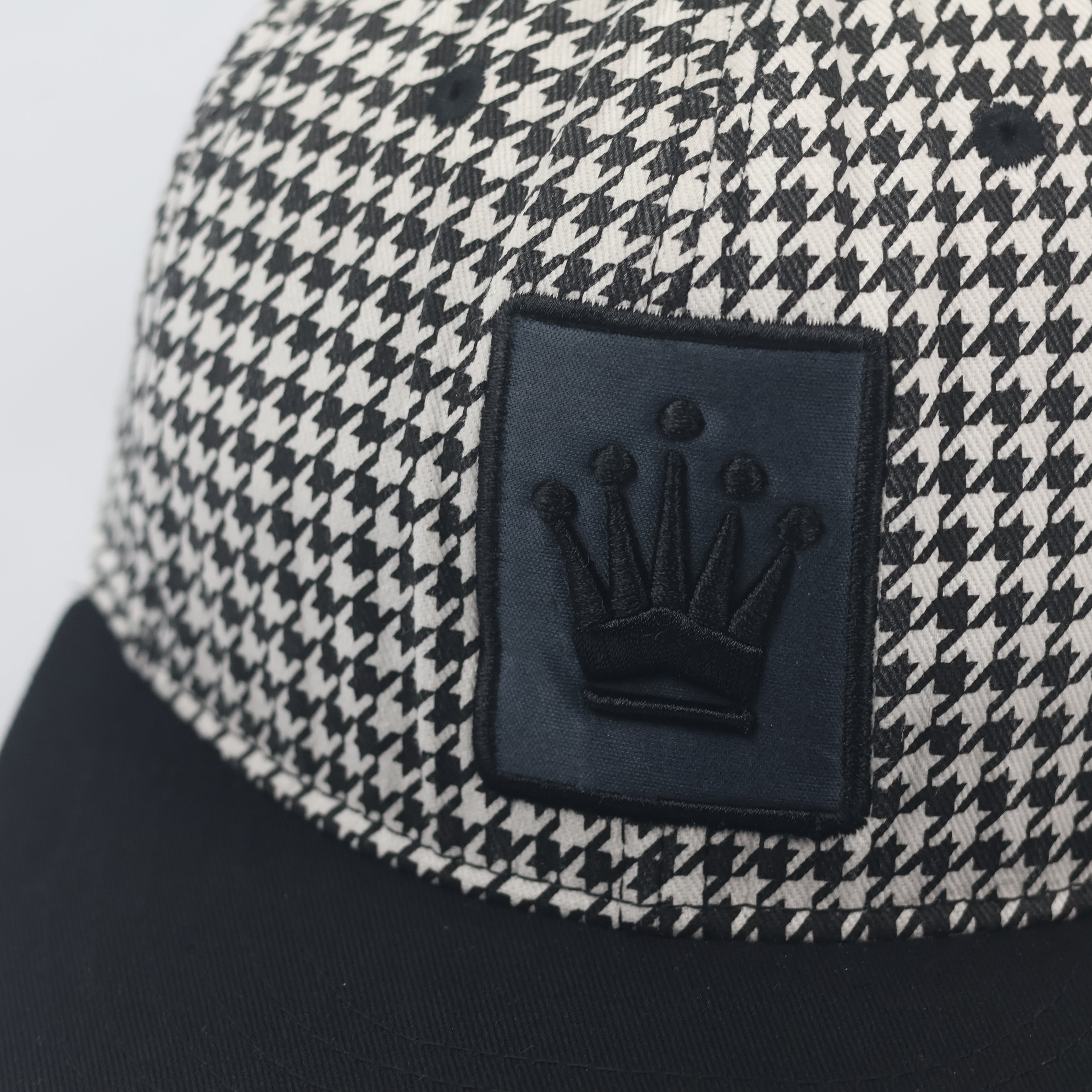 Vintage Olympos Houndstooth Snapback Thrifted Hat - Black & White Crown Cap