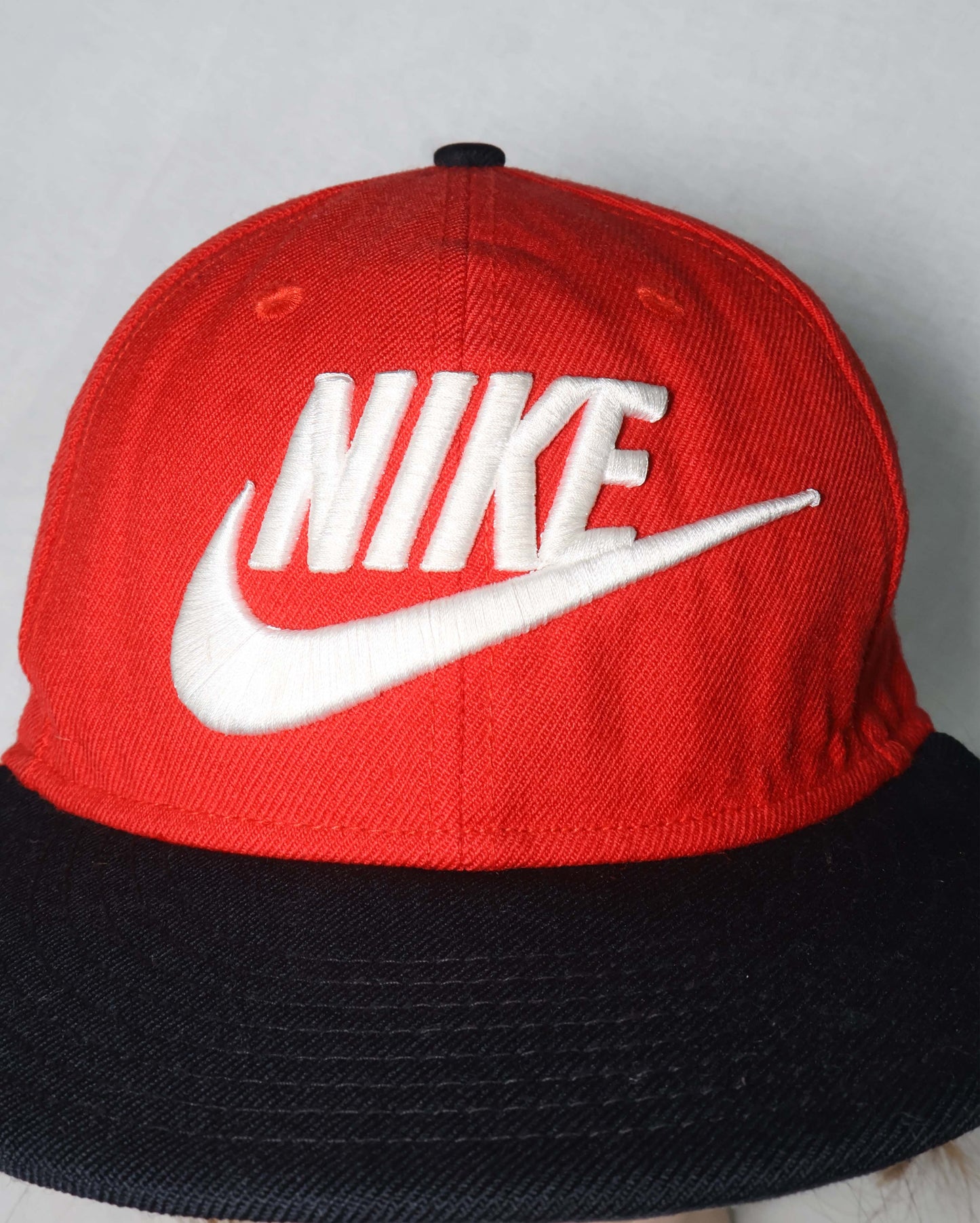 Nike Red Snapback Cap with White Logo for Men - Classic Sportswear Hat