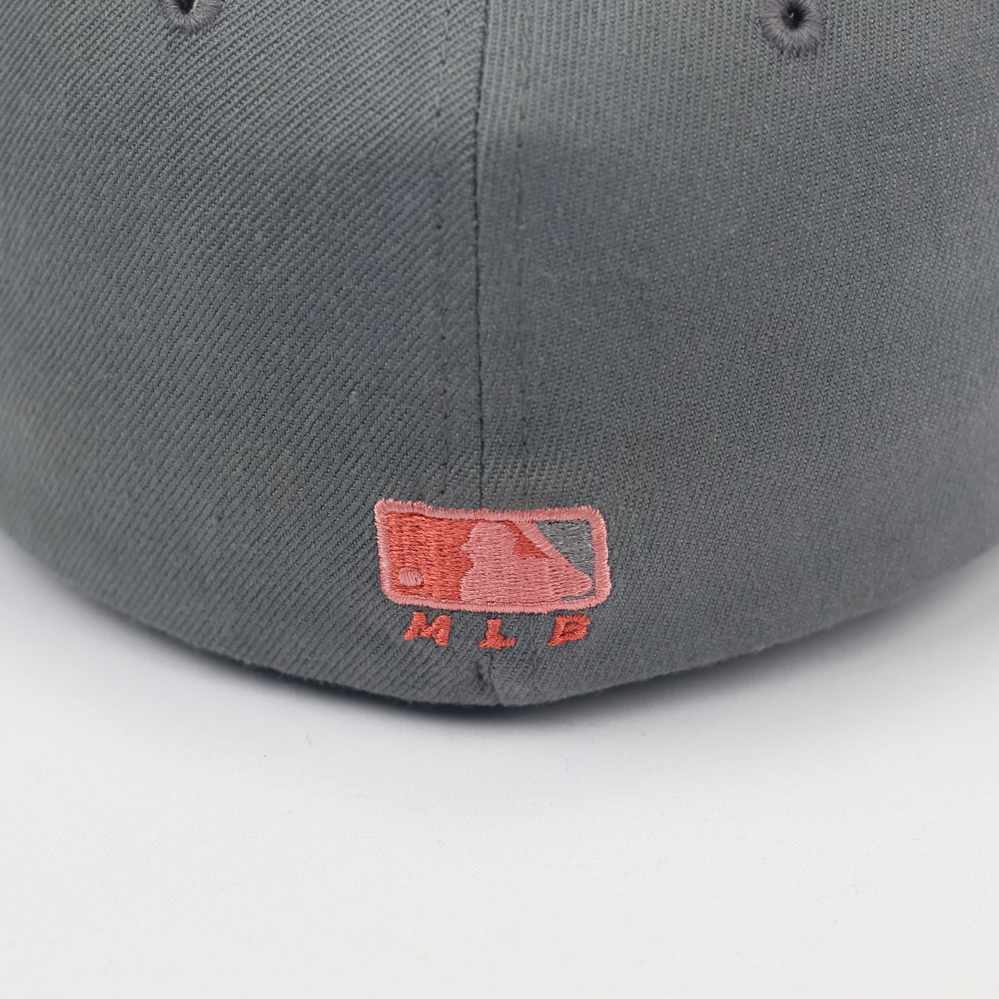 New York Yankees MLB Grey & Salmon Baseball Thrifted Cap - Embroidered NY Hat