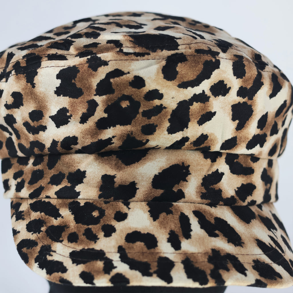Women’s Leopard Print Rib-Knit Thrifted Beanie – Soft & Cozy Animal Print Winter Hat