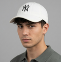 Thrifted New York Yankees Embroidered Cotton Strapback Cap (Size 57–58 cm) | 10834