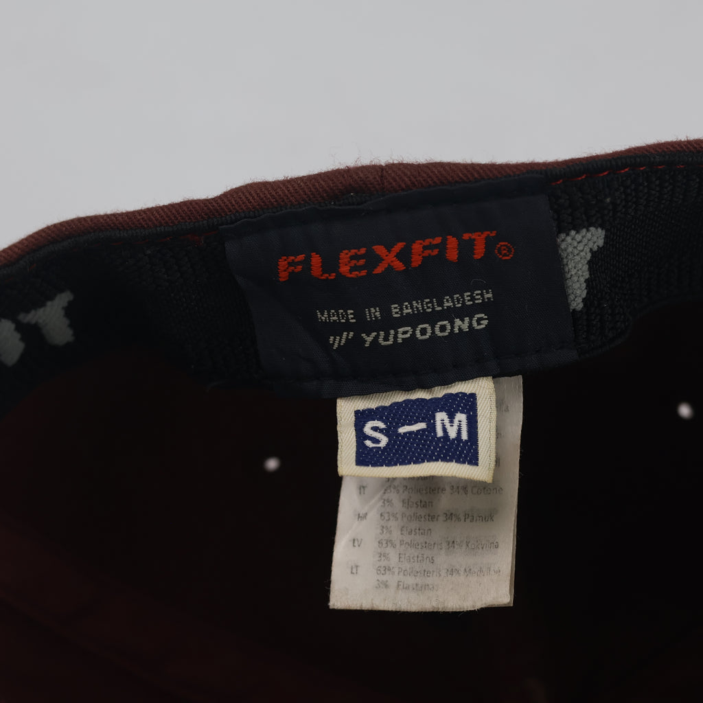 Thrifted Vintage Flexfit Yupoong Blank Fitted Cap – Burgundy (58-60cm) |10665