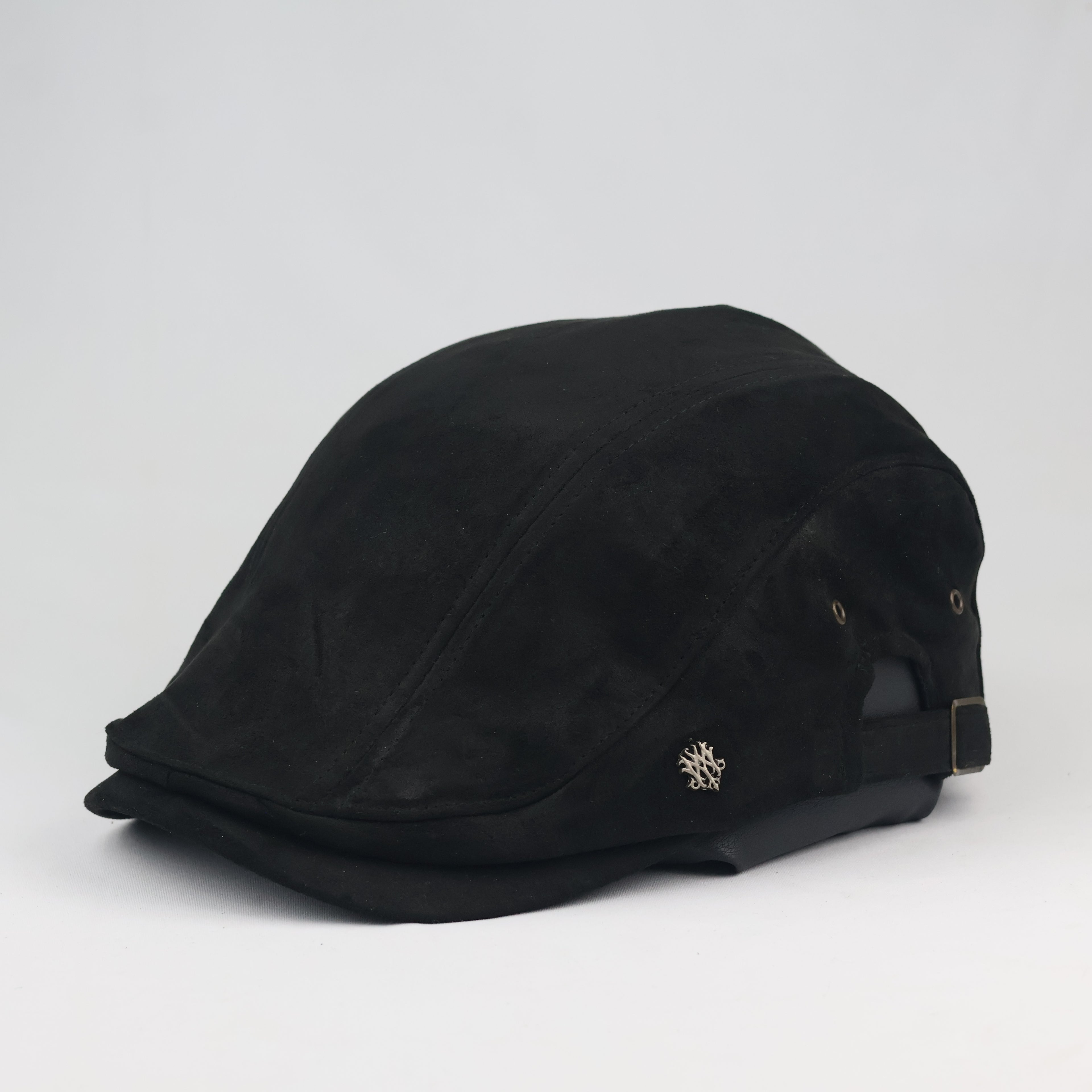 Thrifted MQUM Korea Black Driving Flat Cap - Size 57-59cm