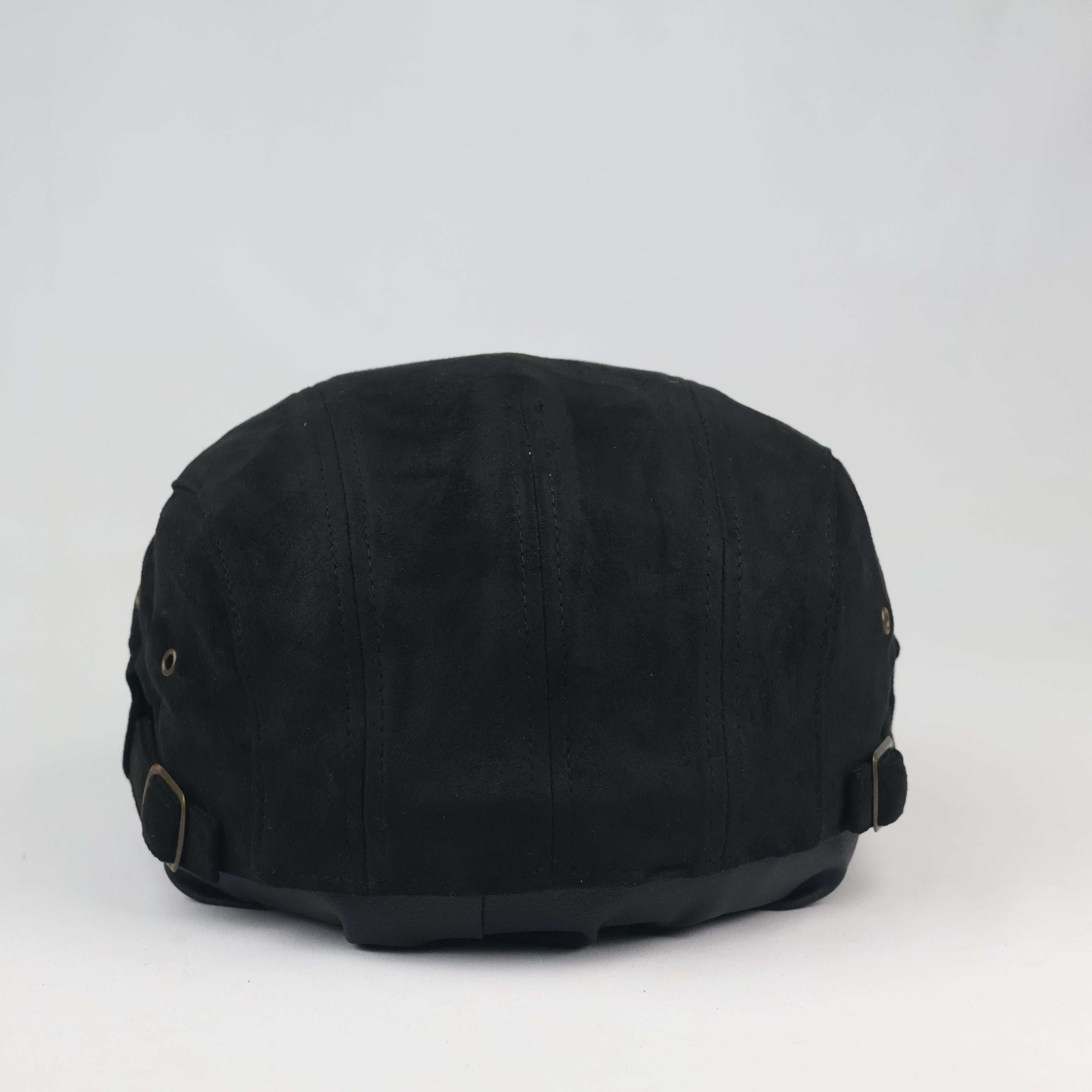 Thrifted MQUM Korea Black Driving Flat Cap - Size 57-59cm