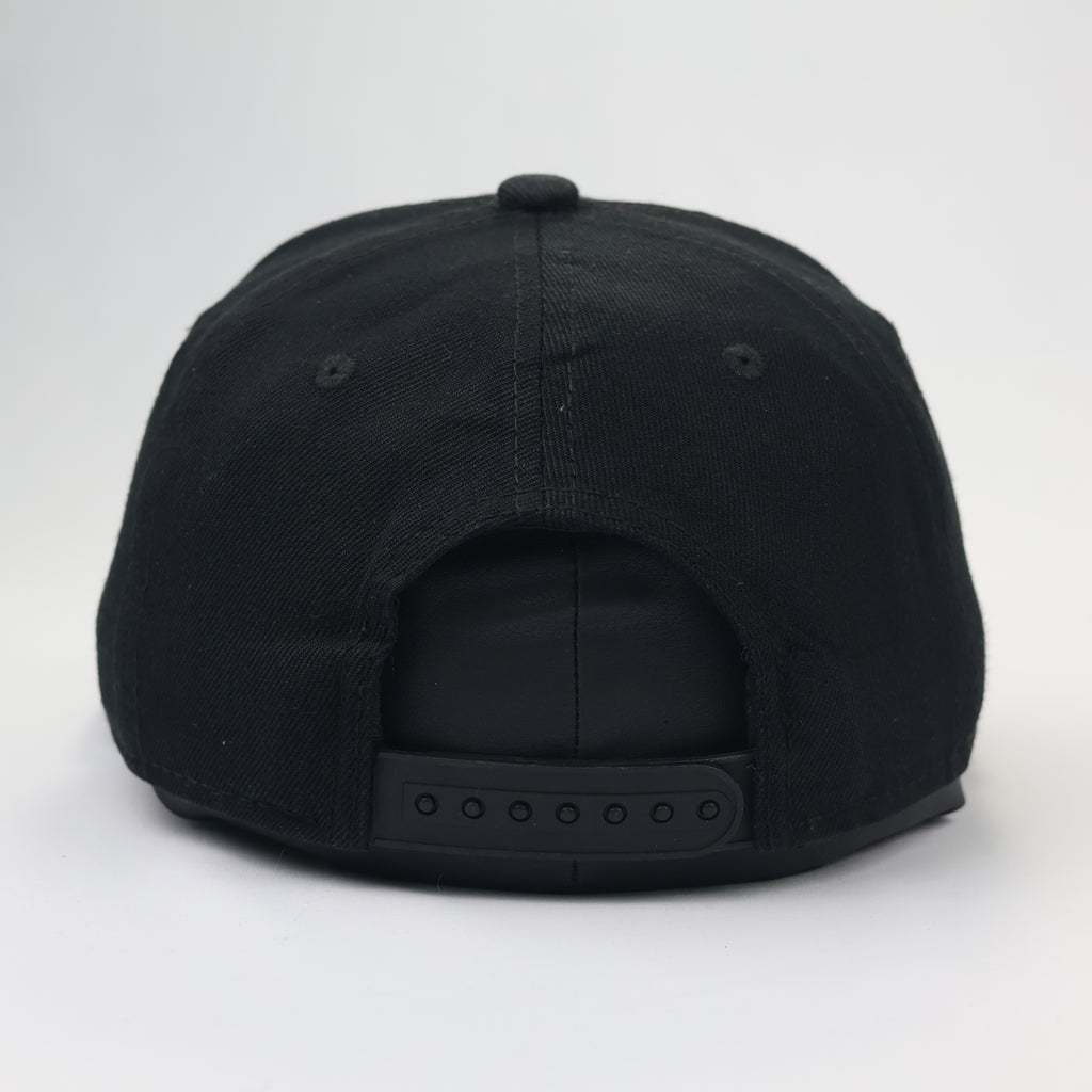 FilgoMedal Tiger with Sunglasses Thrifted Snapback - Black & Green Underbrim