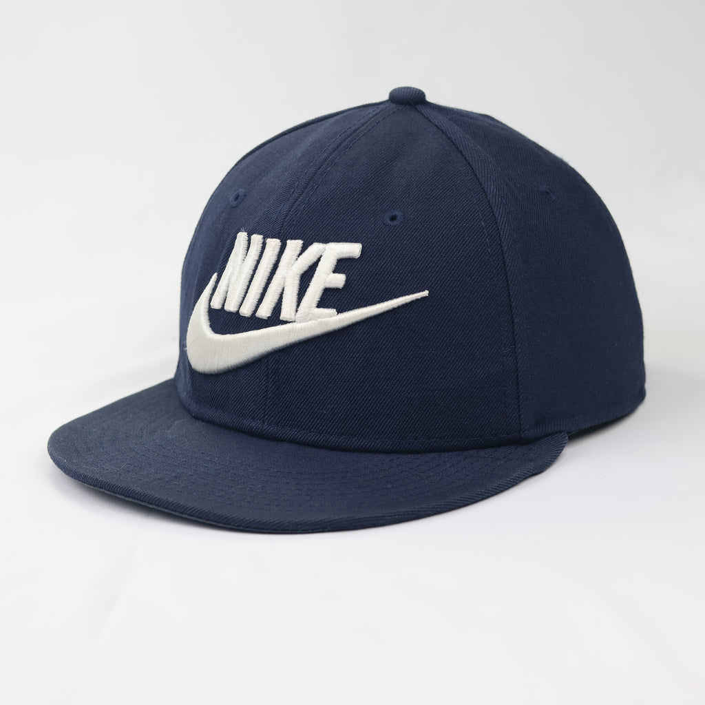 Vintage Nike True Wool Blend Thrifted Snapback - Navy & White Flat Brim Cap