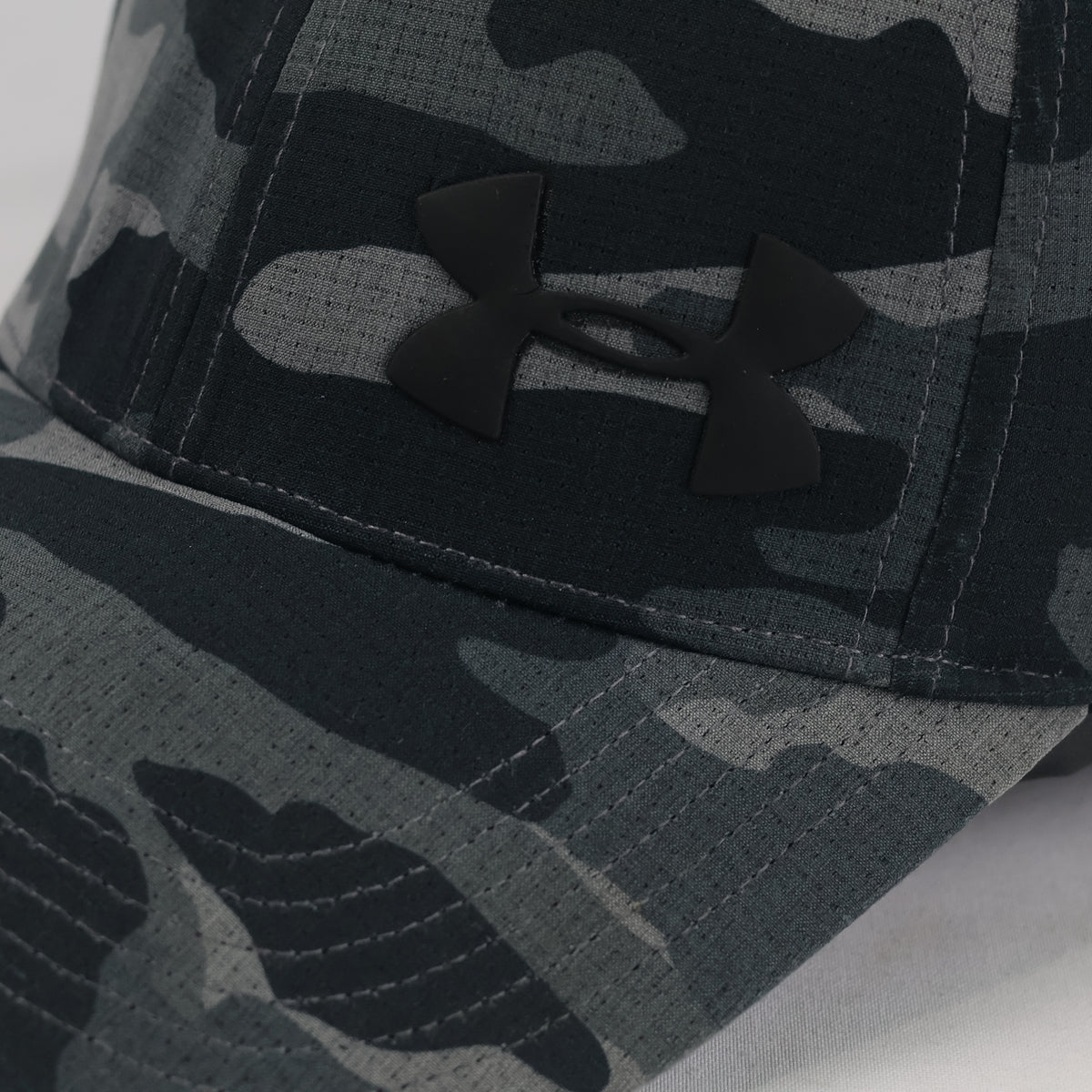 Thrifted Under Armour Men's Grey Camo Sports Cap (57 cm) |10682