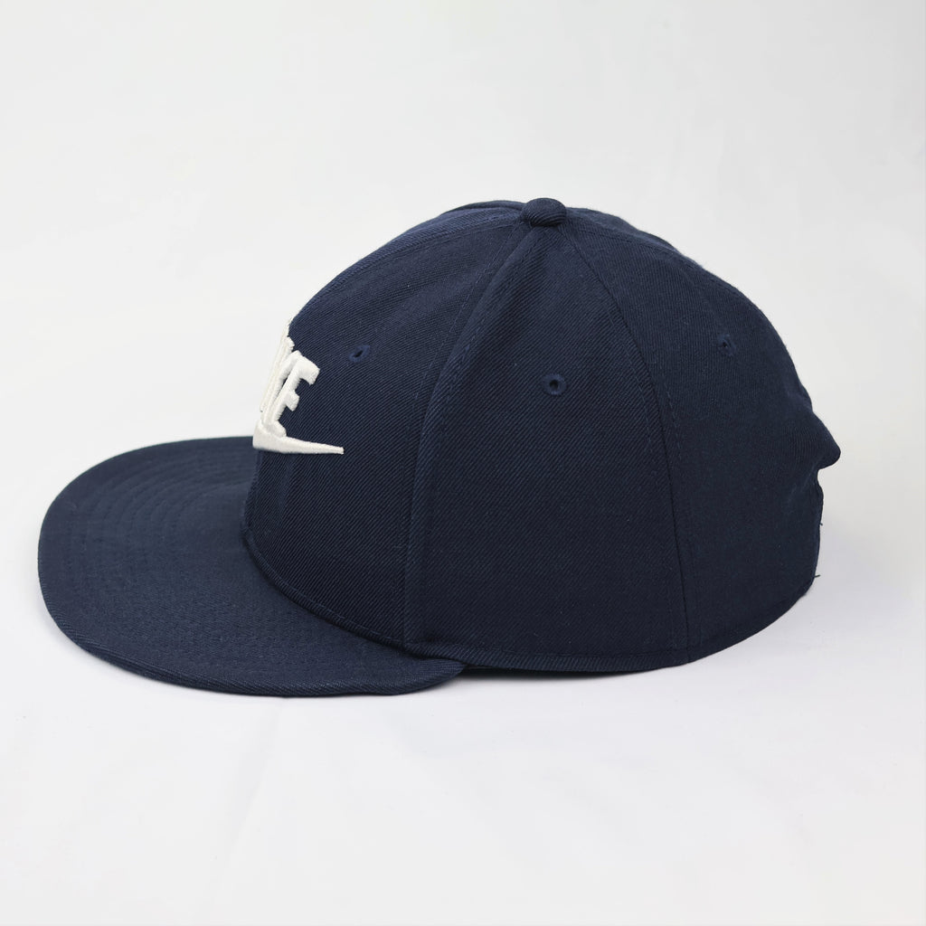 Vintage Nike True Wool Blend Thrifted Snapback - Navy & White Flat Brim Cap