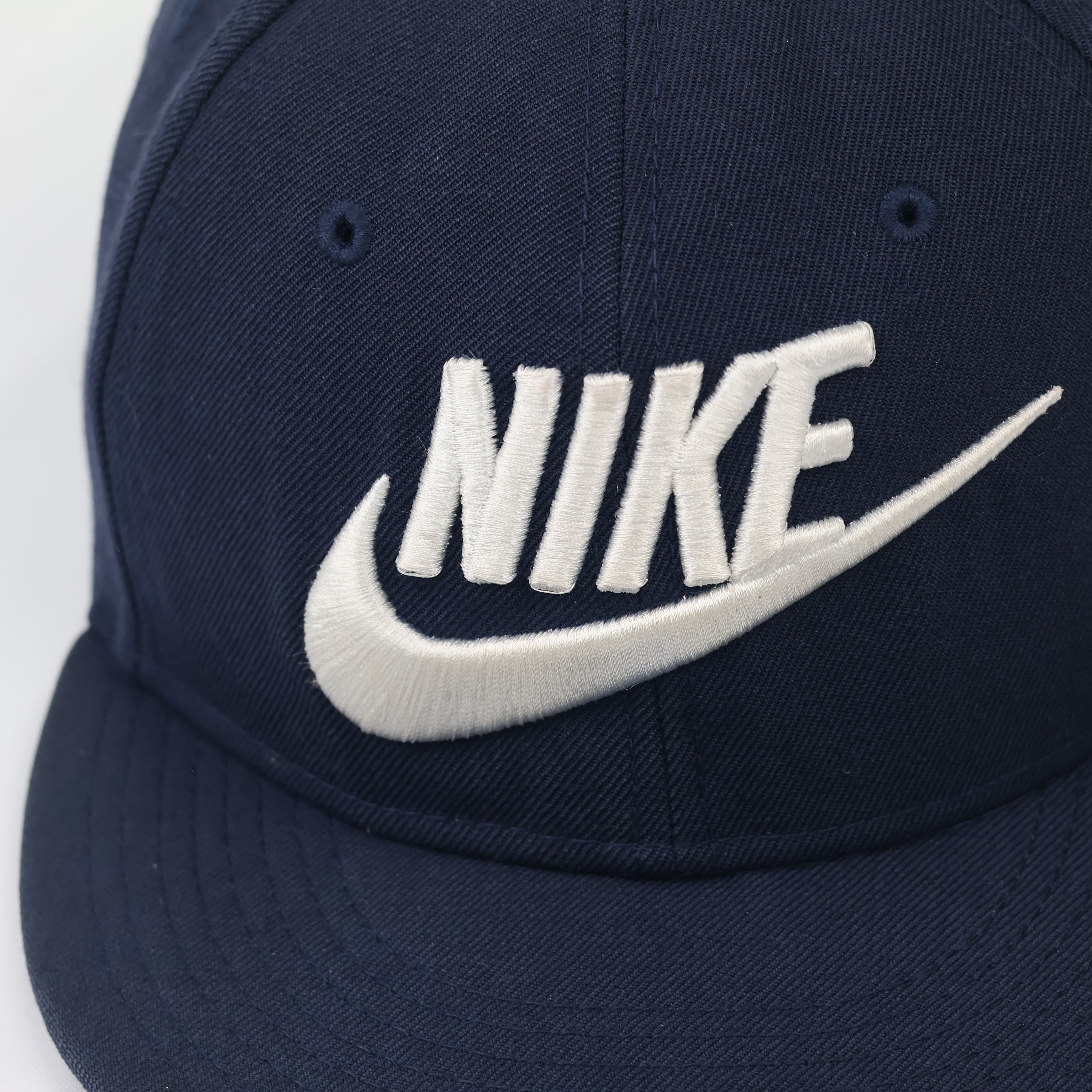 Vintage Nike True Wool Blend Thrifted Snapback - Navy & White Flat Brim Cap