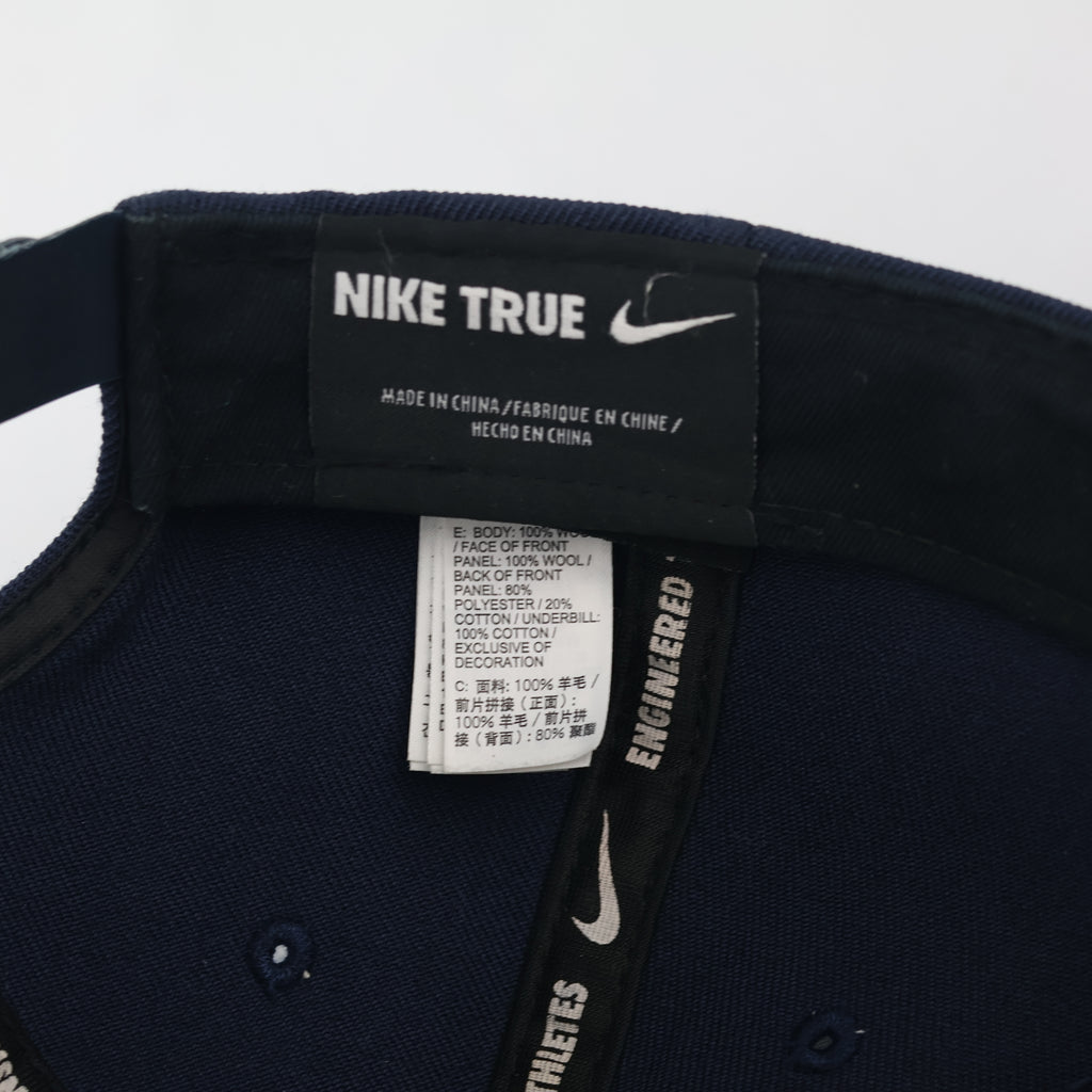 Vintage Nike True Wool Blend Thrifted Snapback - Navy & White Flat Brim Cap