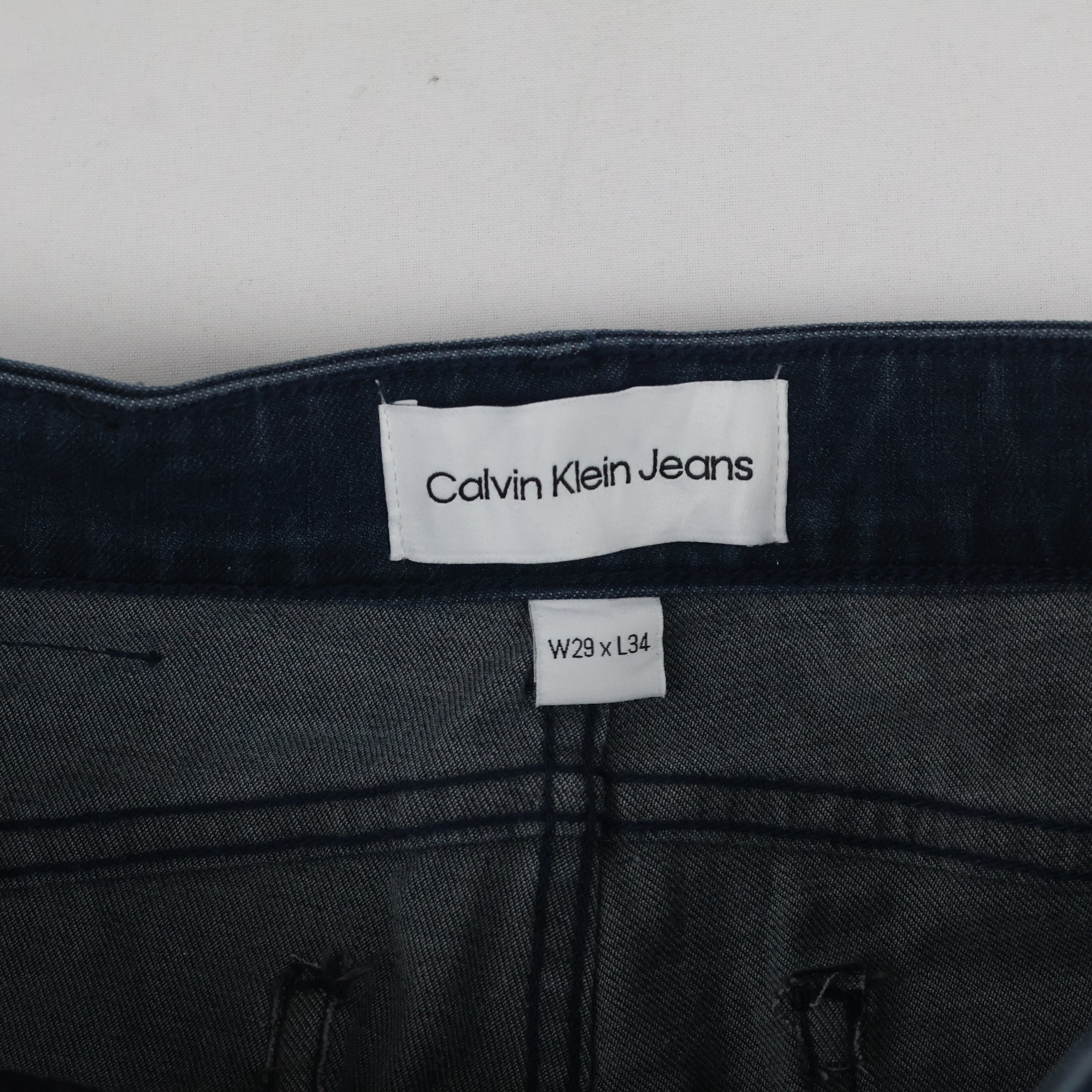 Calvin Klein Thrifted Jeans Straight Leg Dark Wash Denim/ J1002