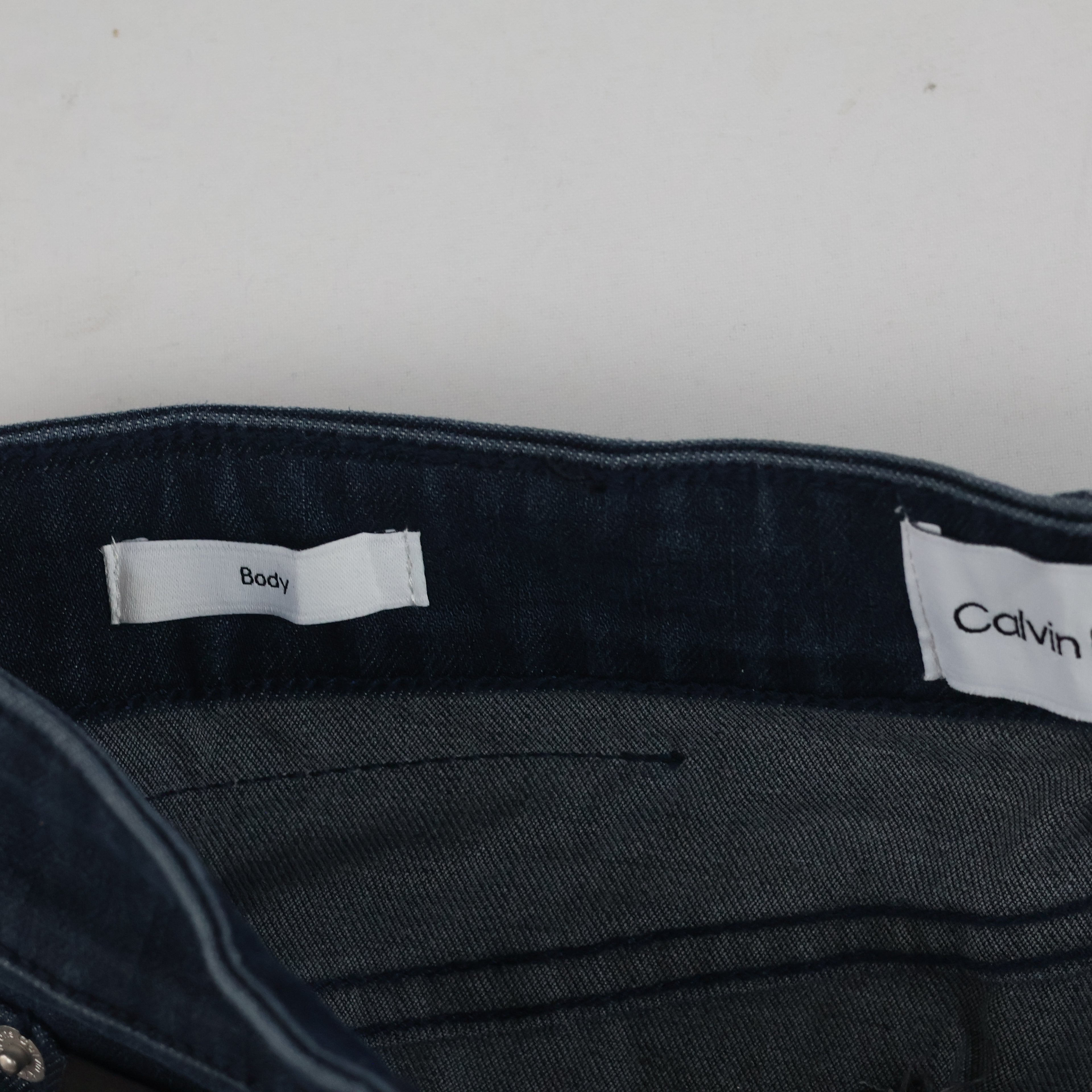 Calvin Klein Thrifted Jeans Straight Leg Dark Wash Denim/ J1002