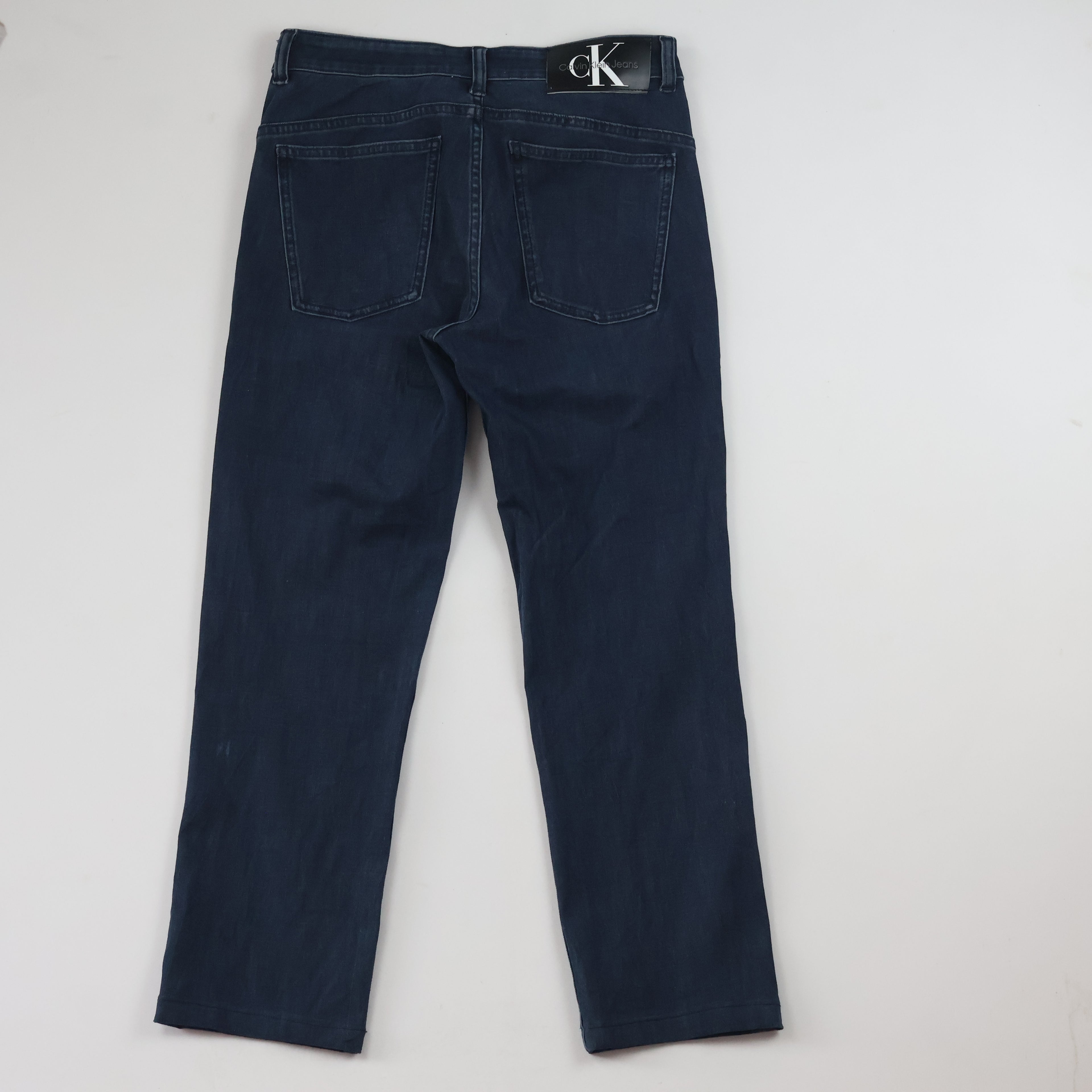 Calvin Klein Thrifted Jeans Straight Leg Dark Wash Denim/ J1002