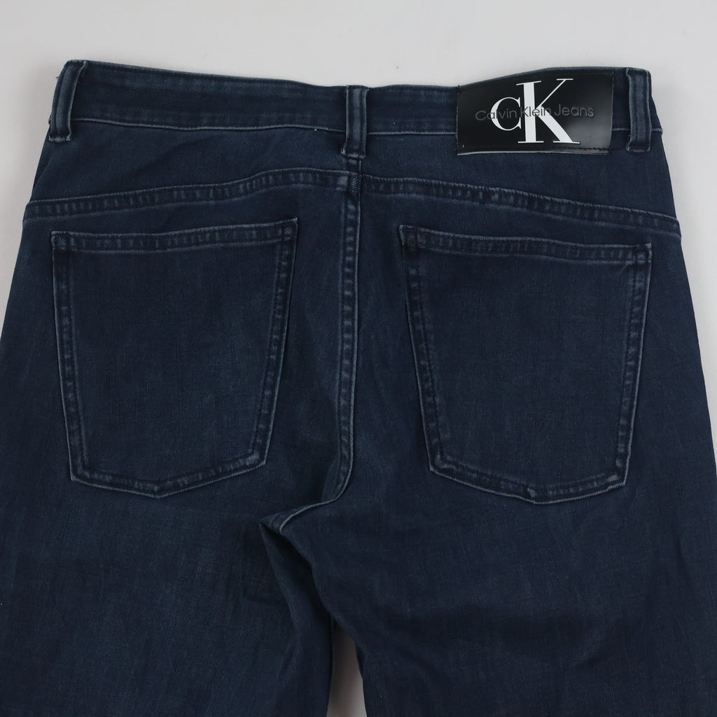 Calvin Klein Thrifted Jeans Straight Leg Dark Wash Denim/ J1002