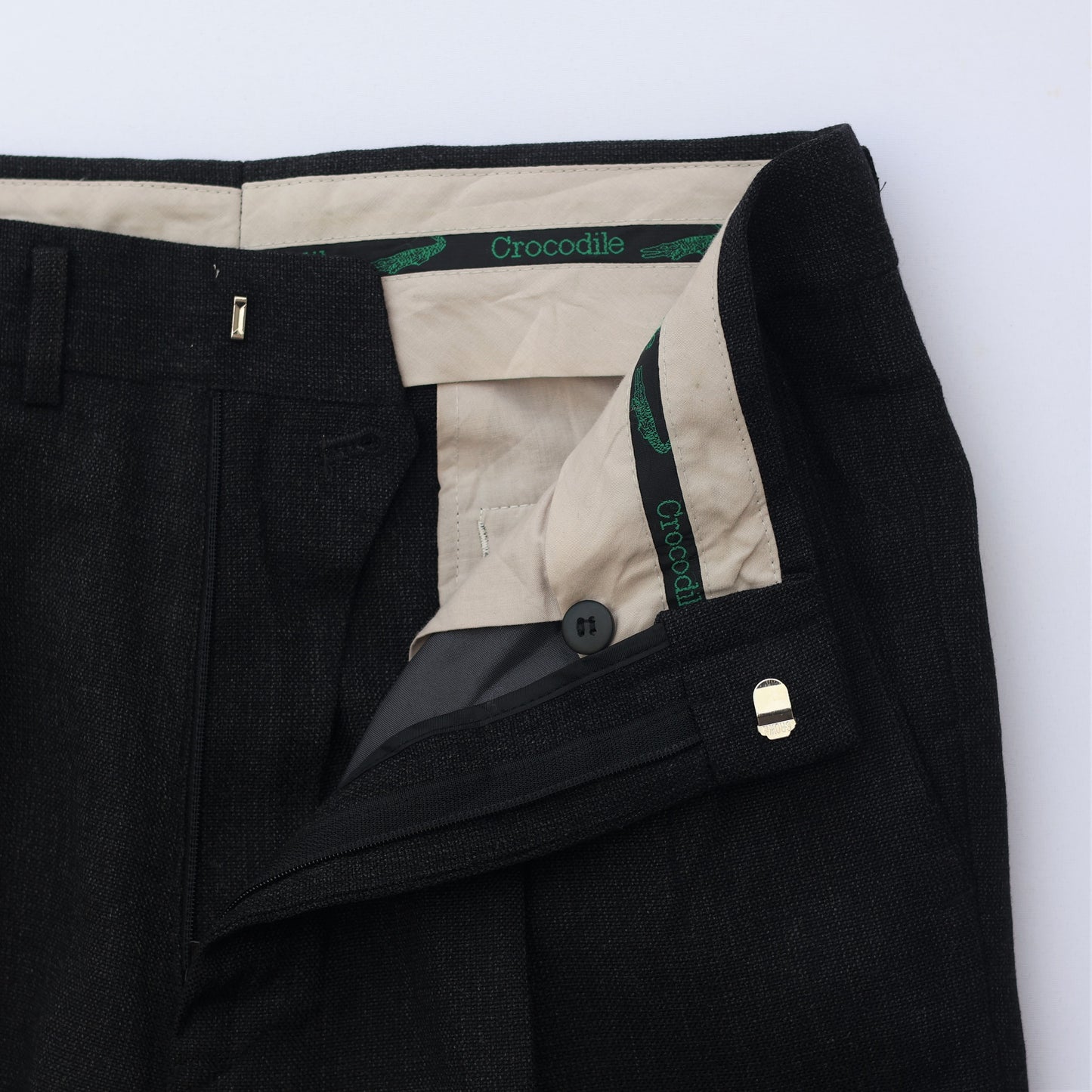 Crocodile Men’s Black Formal Trouser – Waist 32 | Length 40 | Cuff 18 | Premium Textured Fabric