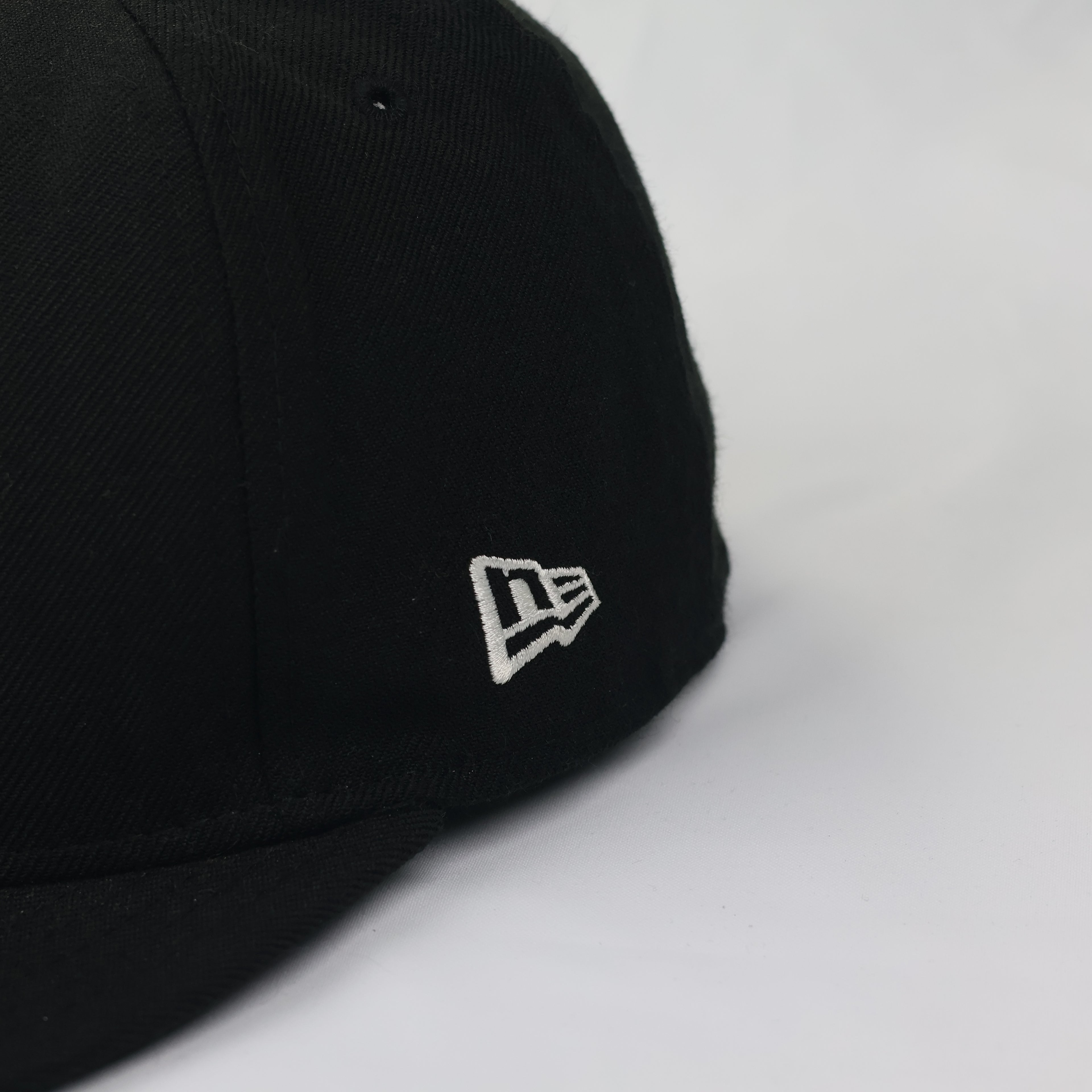 Limited Edition New Era 59FIFTY New York Thrifted Yankees Cap | Black Fitted 59.6cm