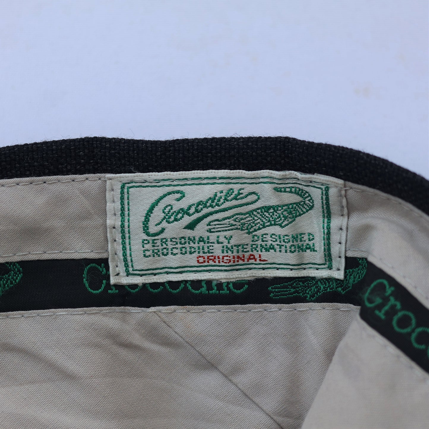 Crocodile Men’s Black Formal Trouser – Waist 32 | Length 40 | Cuff 18 | Premium Textured Fabric