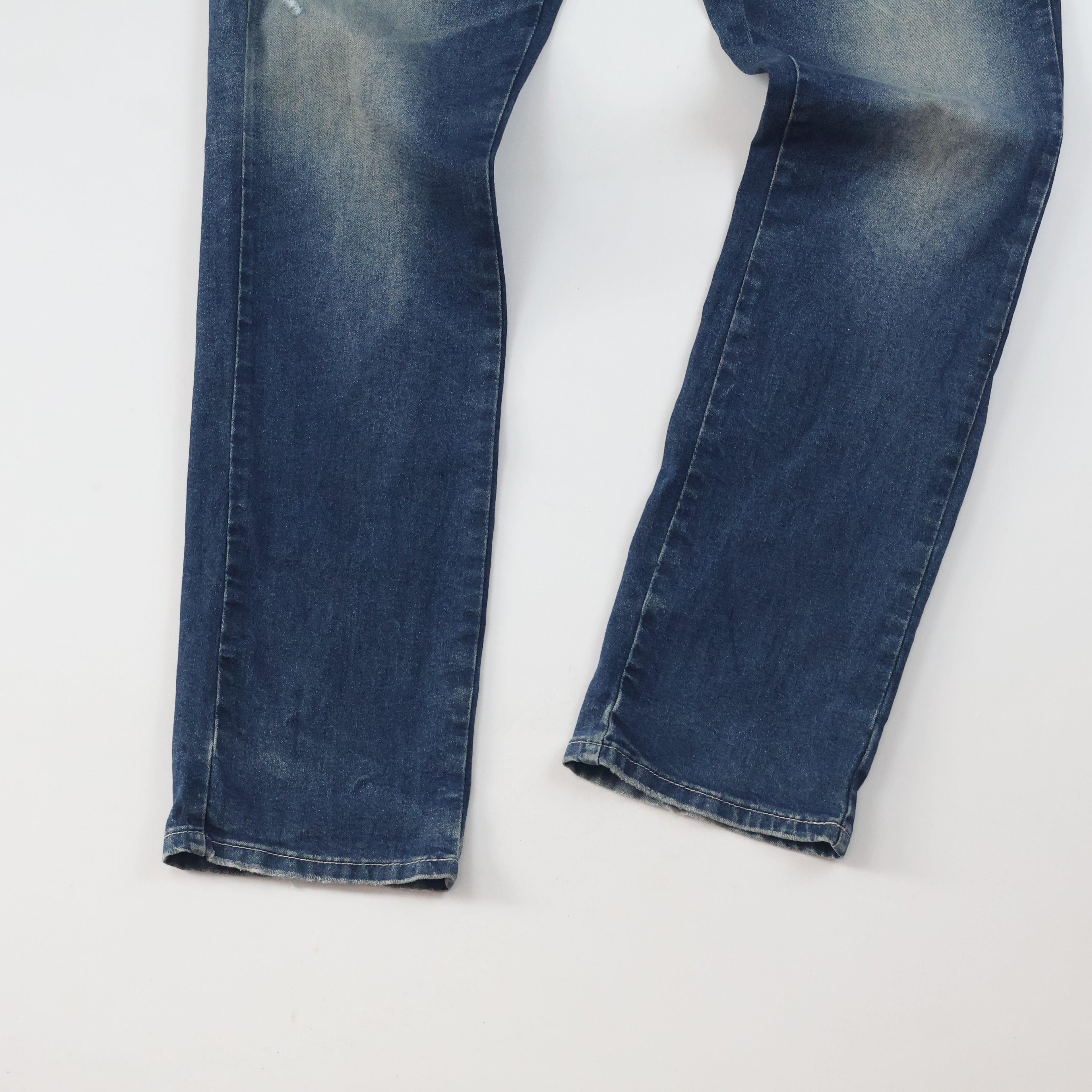 Thrifted Invisible Denim Men's Faded Blue Straight Jeans 34 Waist/ J1005