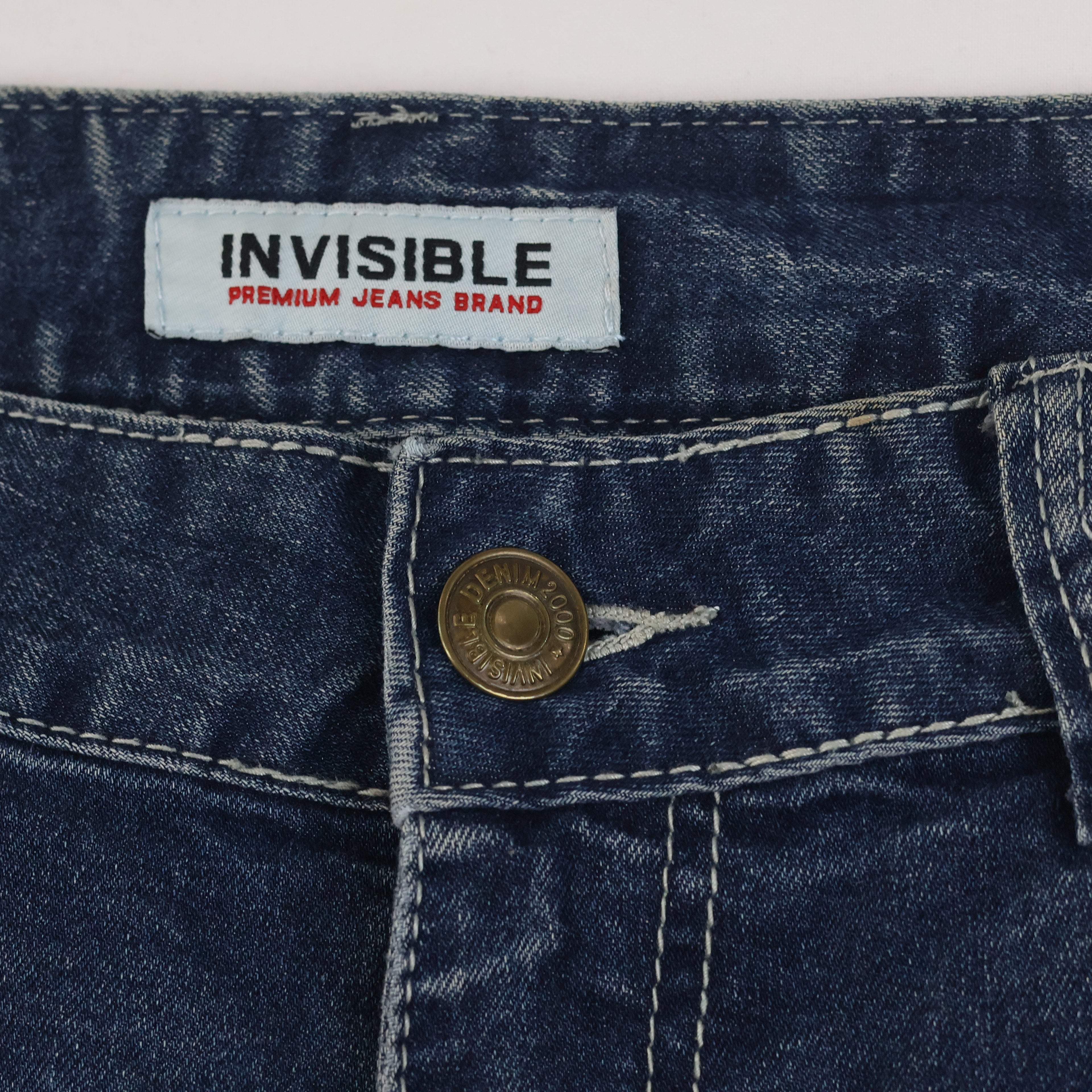 Thrifted Invisible Denim Men's Faded Blue Straight Jeans 34 Waist/ J1005