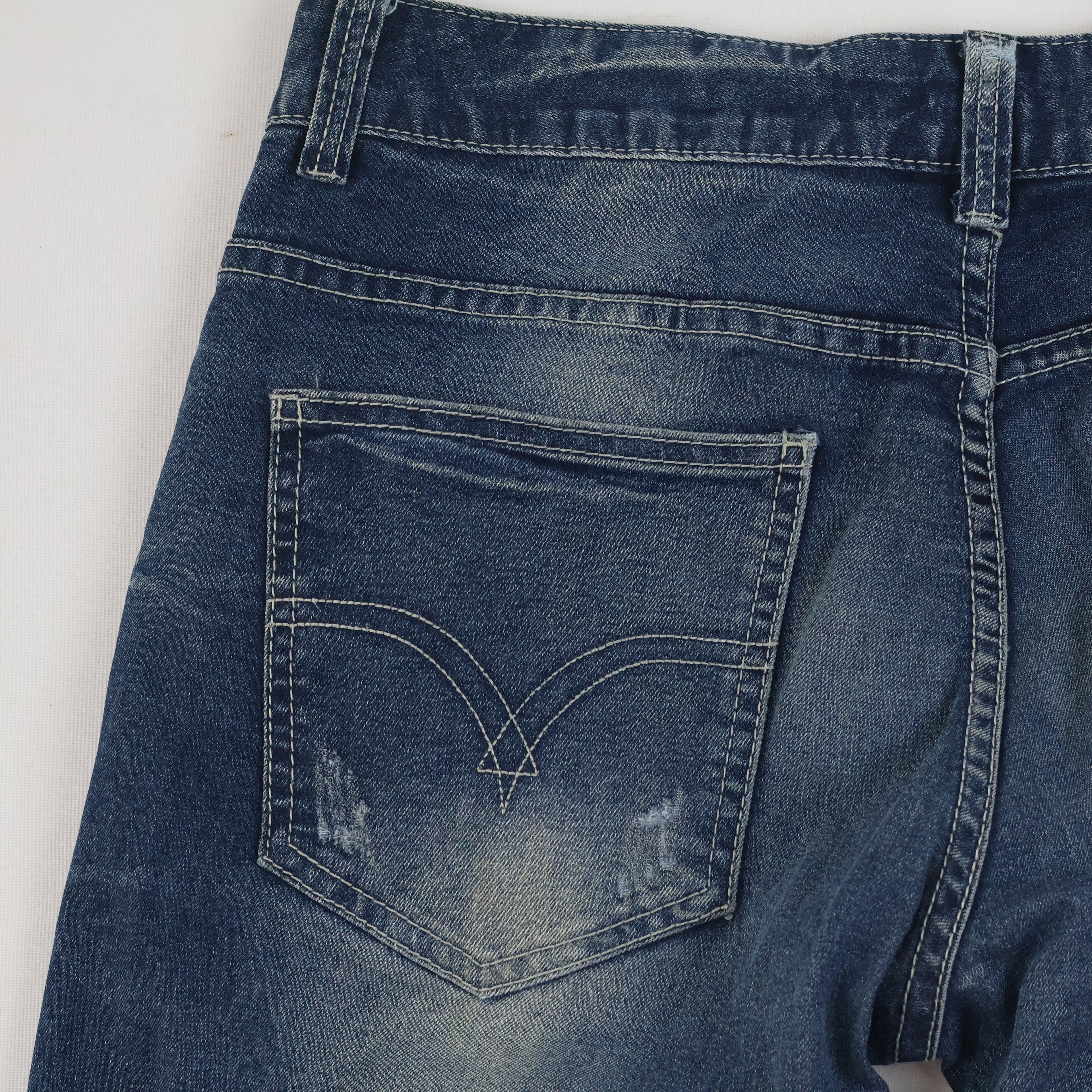 Thrifted Invisible Denim Men's Faded Blue Straight Jeans 34 Waist/ J1005