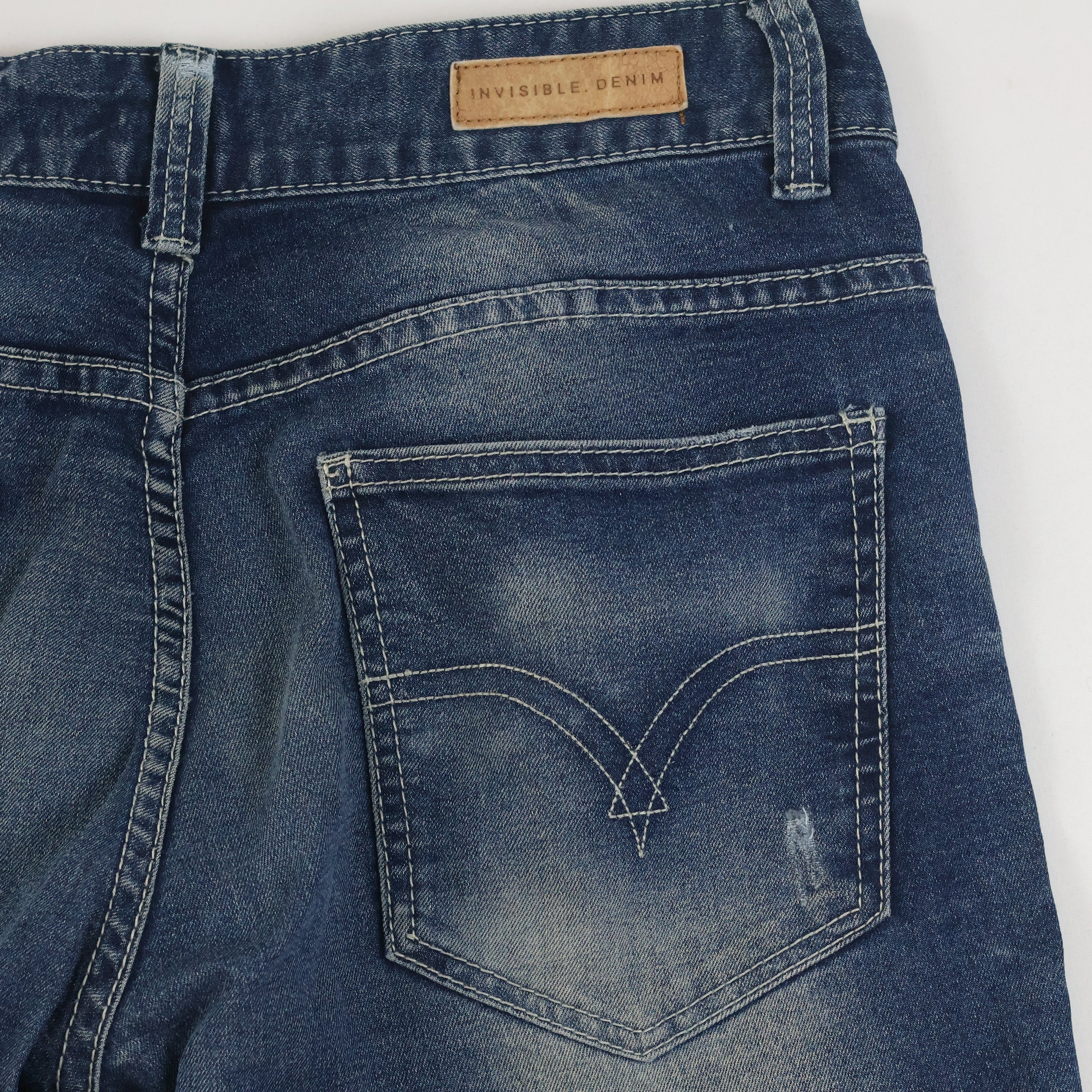 Thrifted Invisible Denim Men's Faded Blue Straight Jeans 34 Waist/ J1005