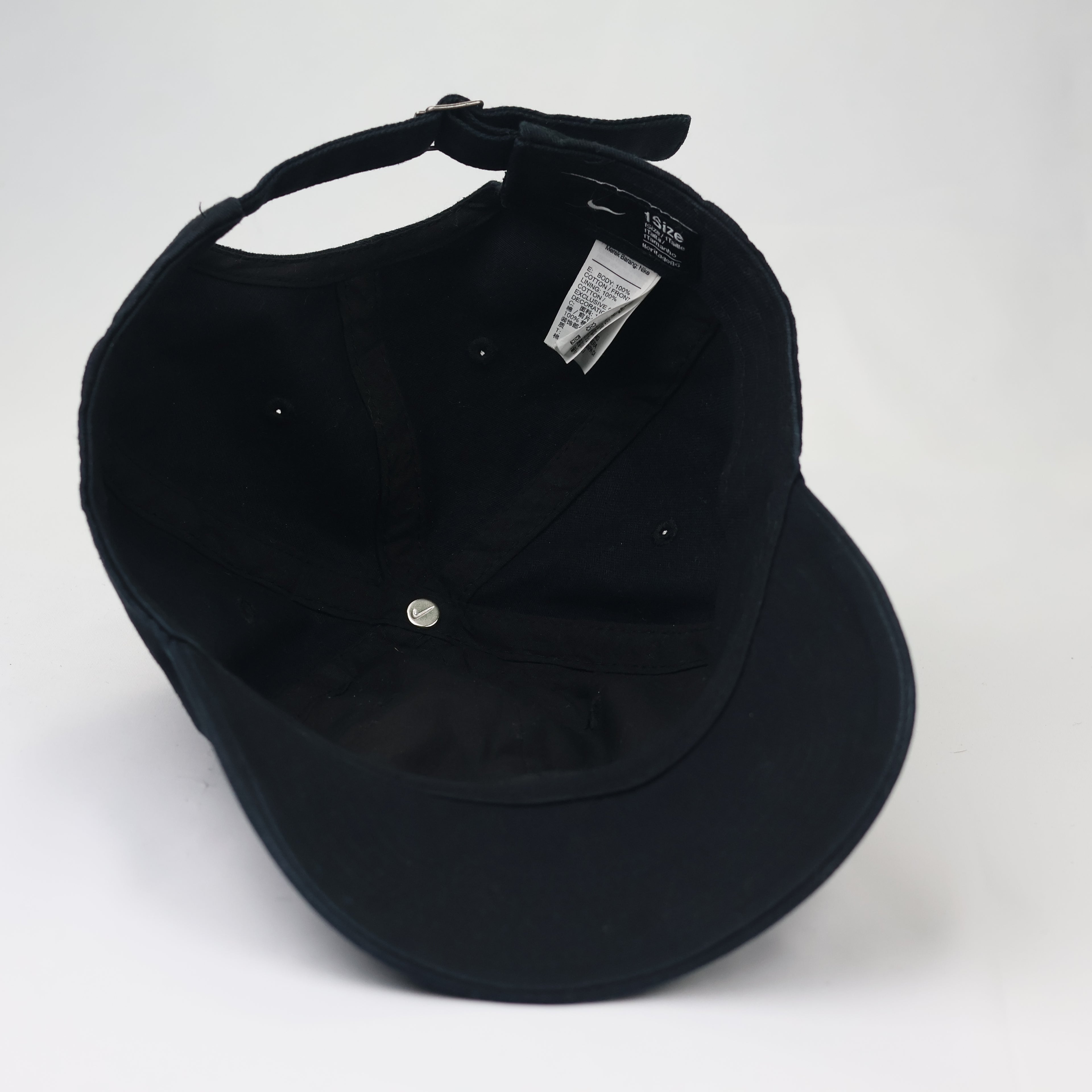 Nike Heritage86 Futura Washed Thrifted Adjustable Cap – Navy Blue