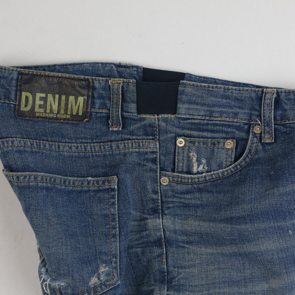 Thrifted Denim Washing Room Men's Ripped Blue Jeans 32 Waist/ J1051