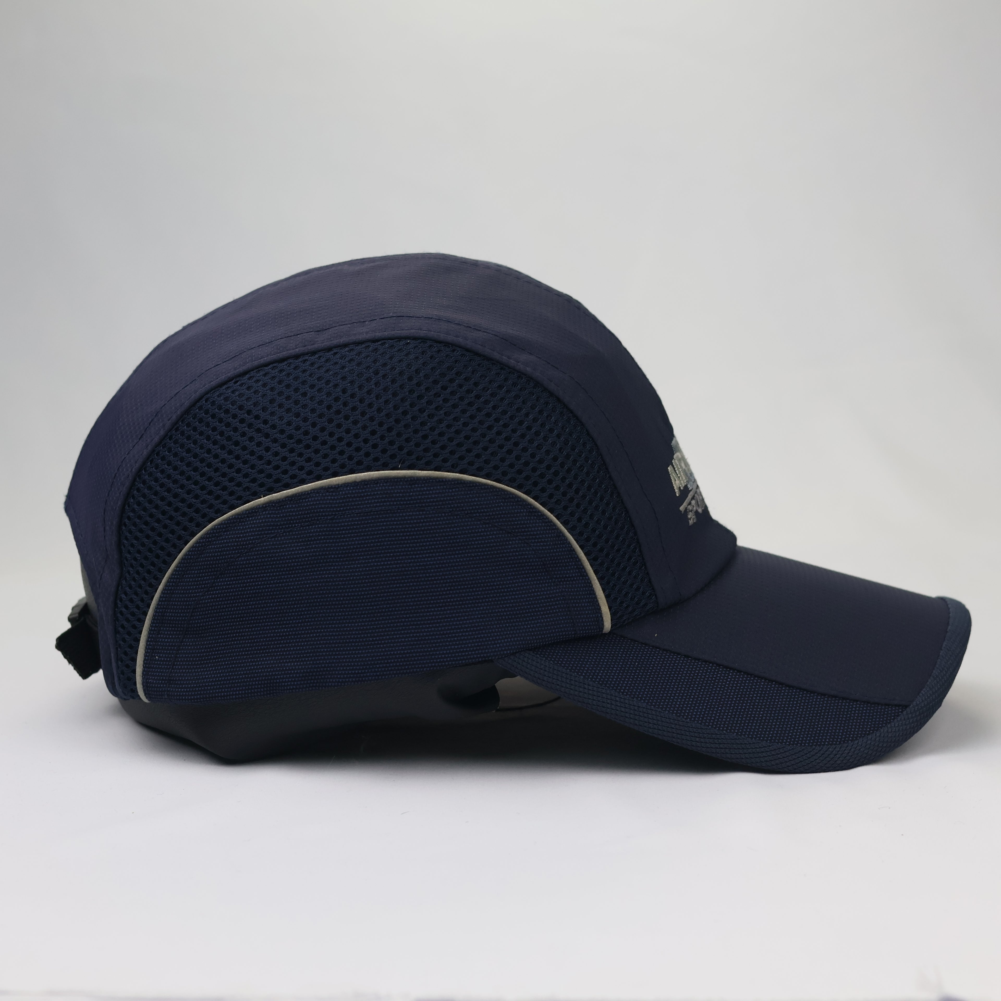 Retro Airwalk Sport Tech 5-Panel Style Mesh Hat – Navy Blue