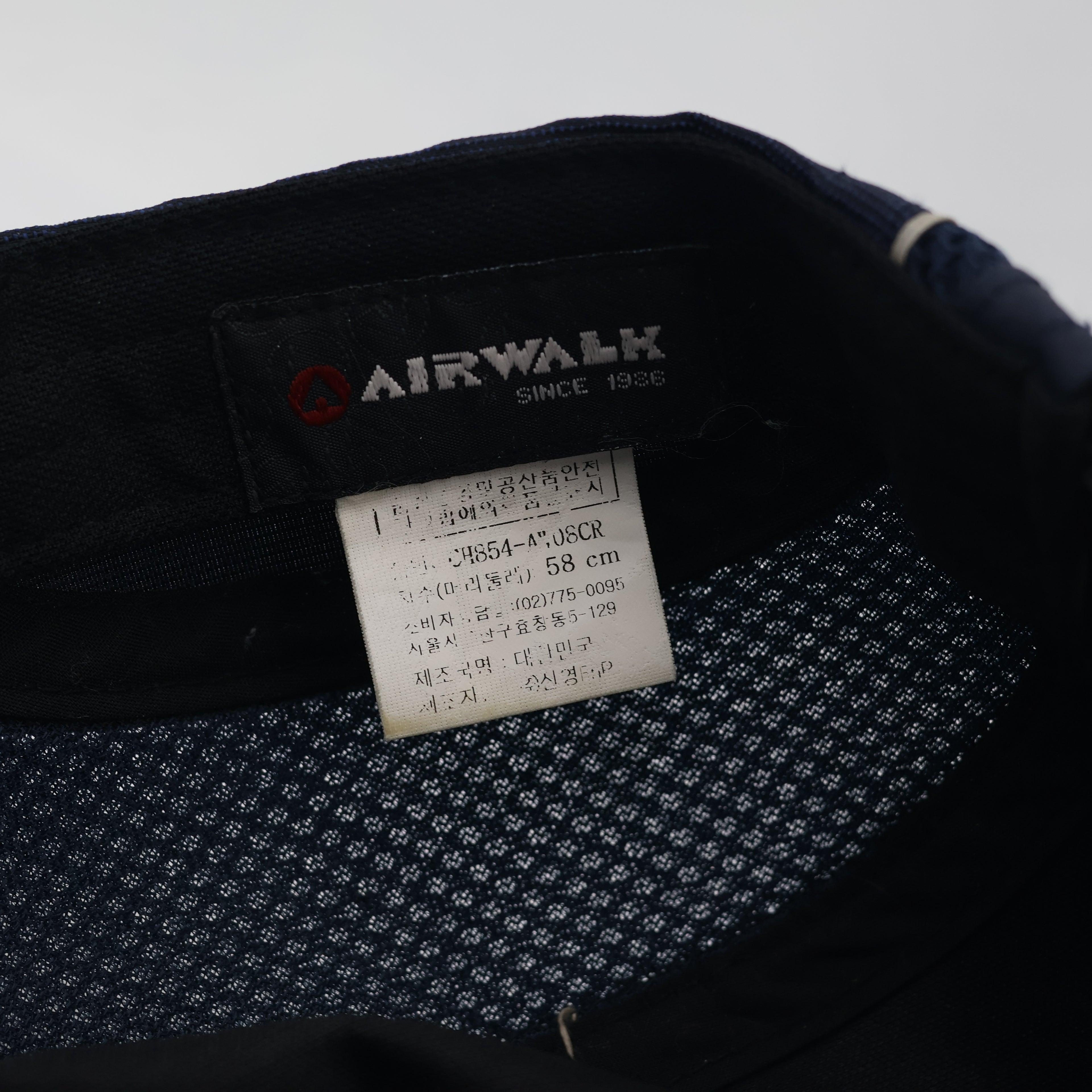 Retro Airwalk Sport Tech 5-Panel Style Mesh Hat – Navy Blue