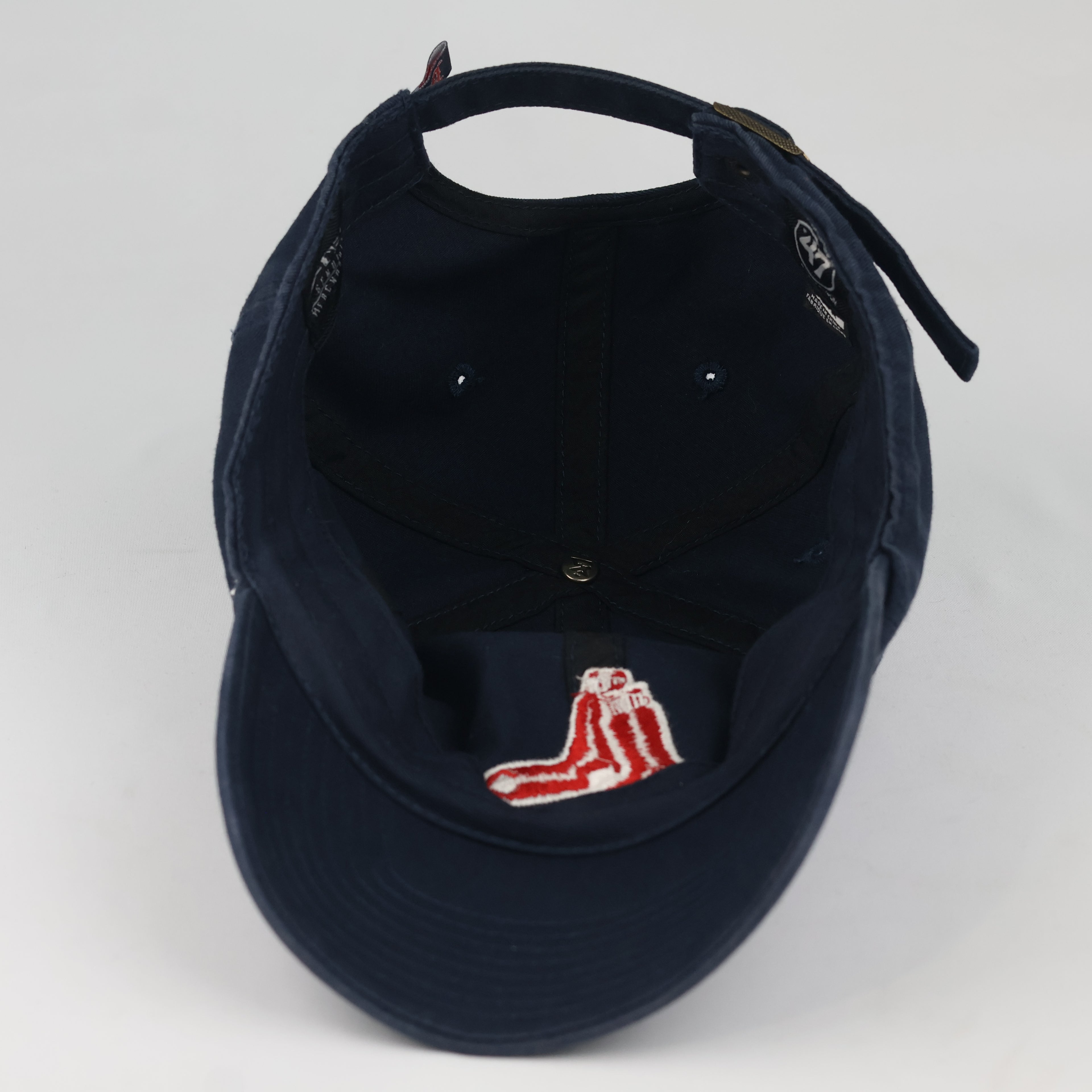 Thrifted '47 Brand MLB Boston Red Sox Embroidered Navy Cap