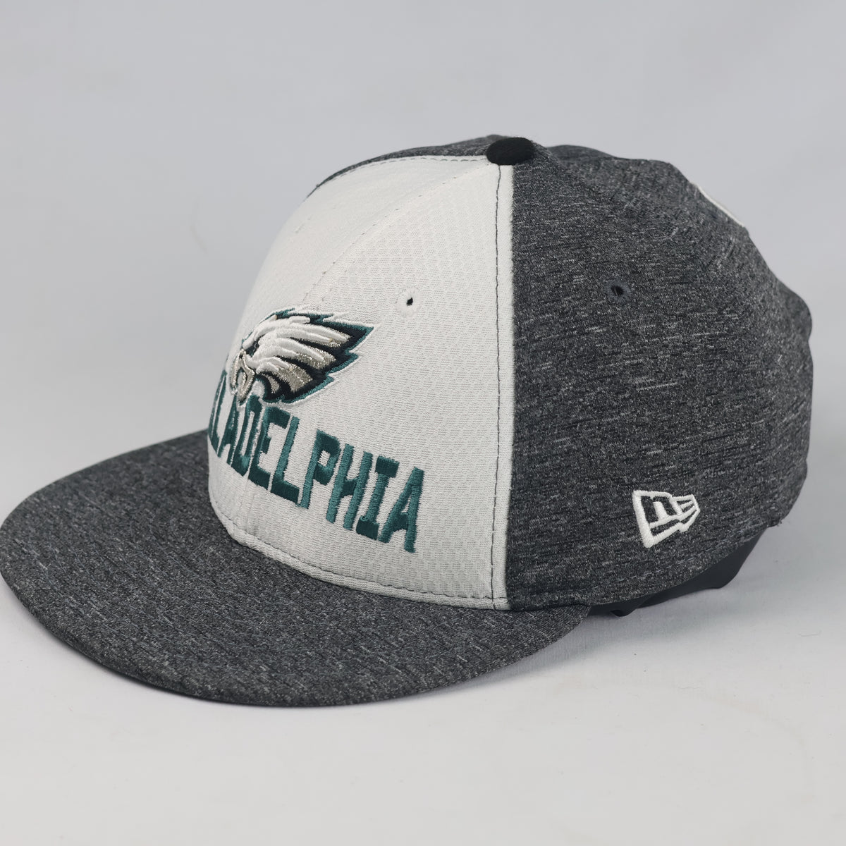 Thrifted New Era NFL Philadelphia Eagles Flat Brim Hat (57-58 cm) |10704