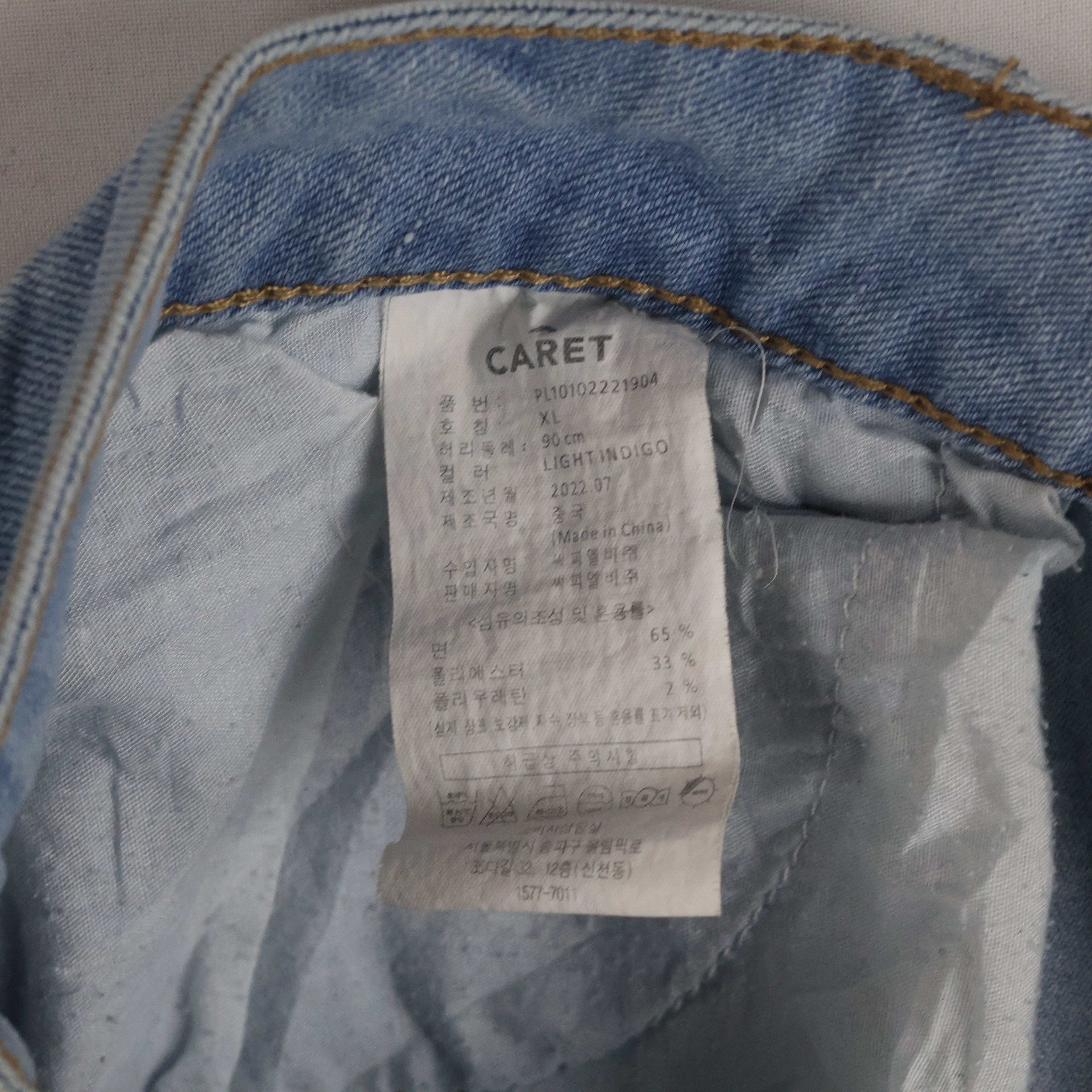 Thrifted Caret Men's Light Blue Denim Jeans 36 Waist/ J1011