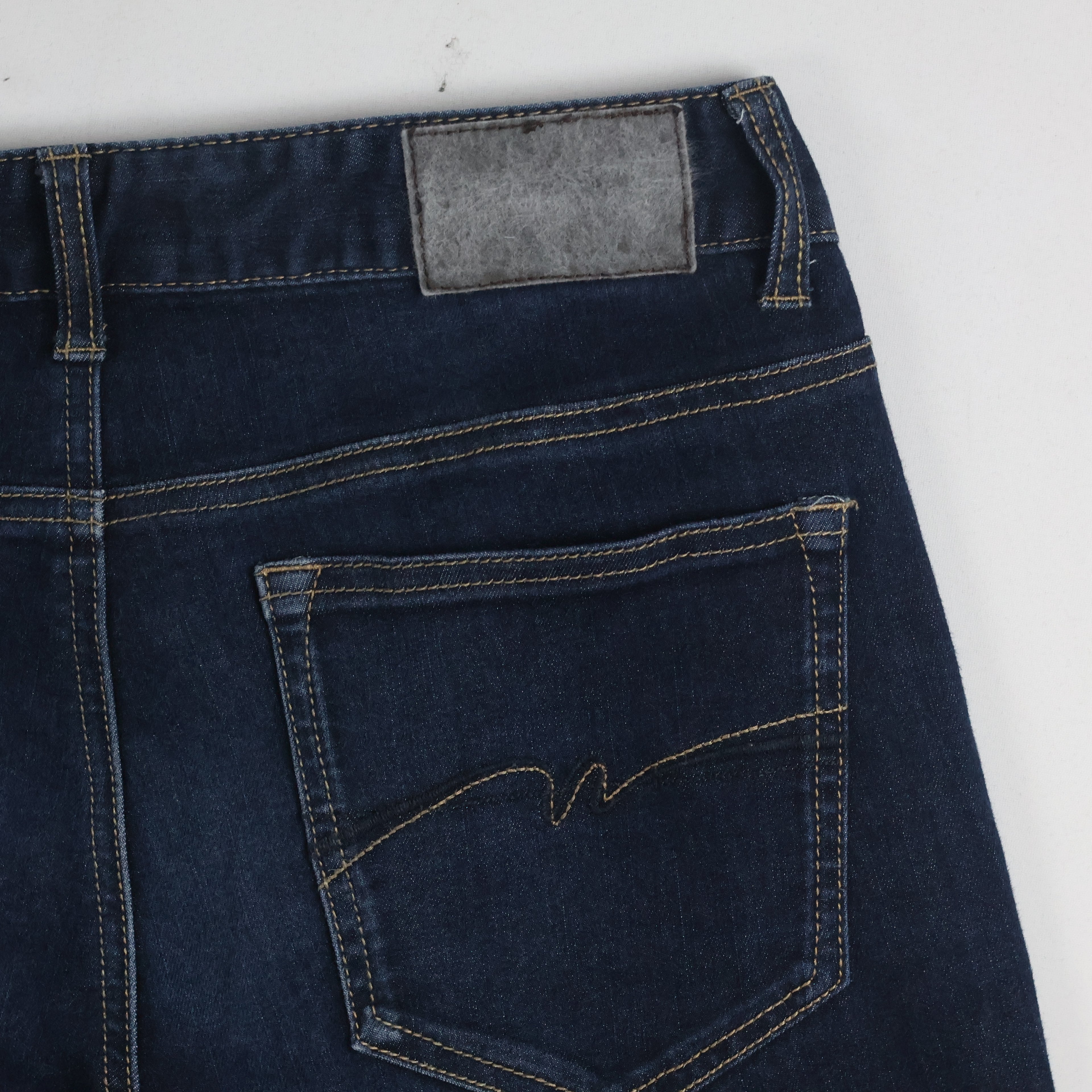 Thrifted Clride.n Men's Deep Indigo Slim Fit Jeans 30 Waist/ J1012