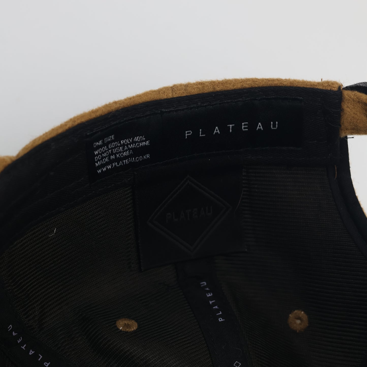 Minimalist "PLATEAU 1982" Wool Blend Baseball Cap – Camel Tan (Made in Korea)