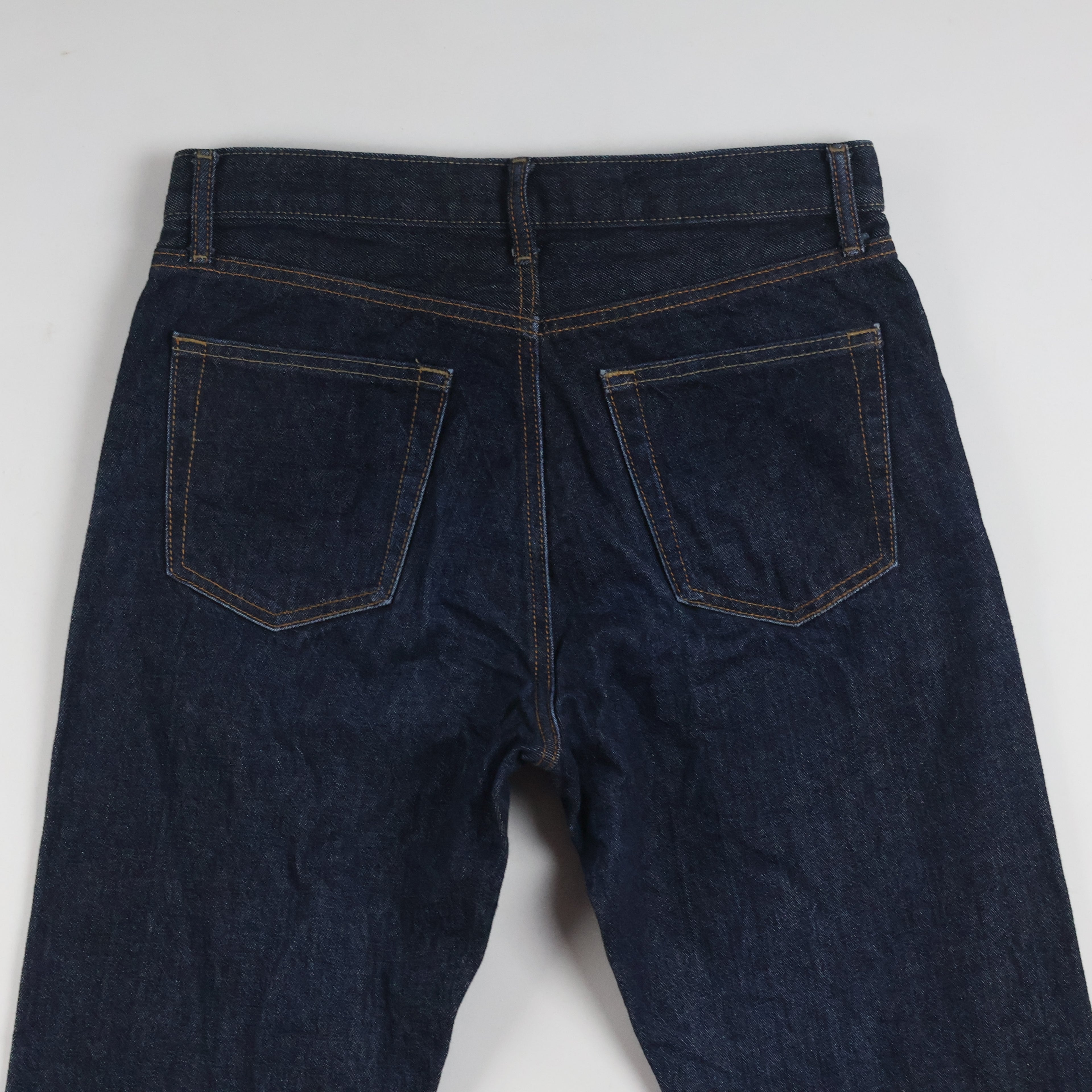 Thrifted Uniqlo Men's Dark Indigo Blue Jeans 30 Waist/ J1014