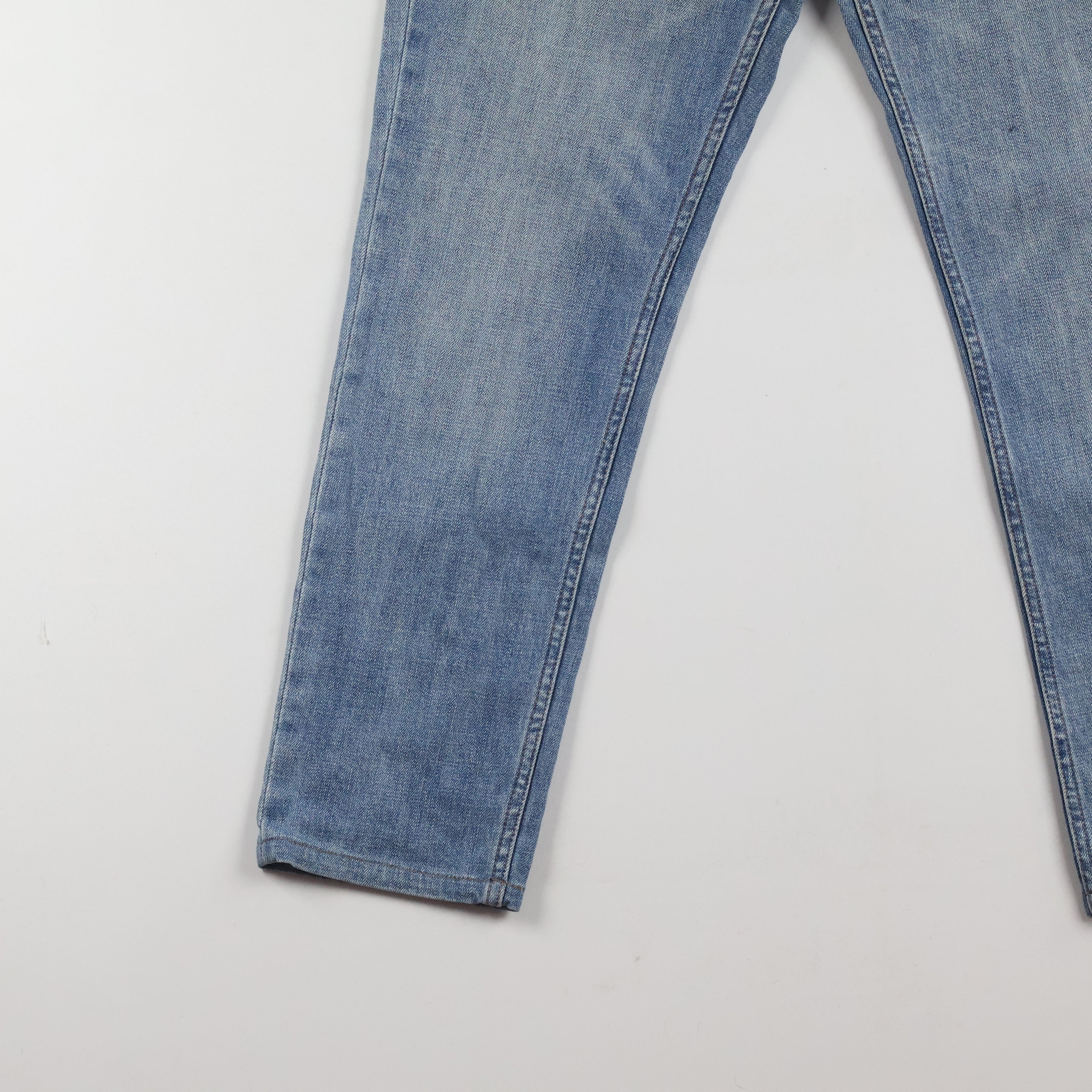 Thrifted Giordano Men's Light Blue Denim Jeans 32 Waist/ J1015