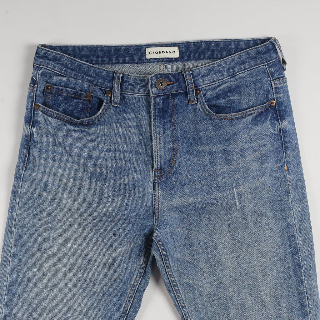 Thrifted Giordano Men's Light Blue Denim Jeans 32 Waist/ J1015